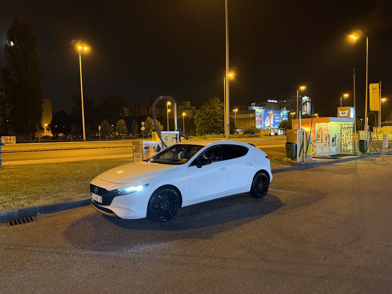 Mazda 3 G150 automatik, fotografija 4