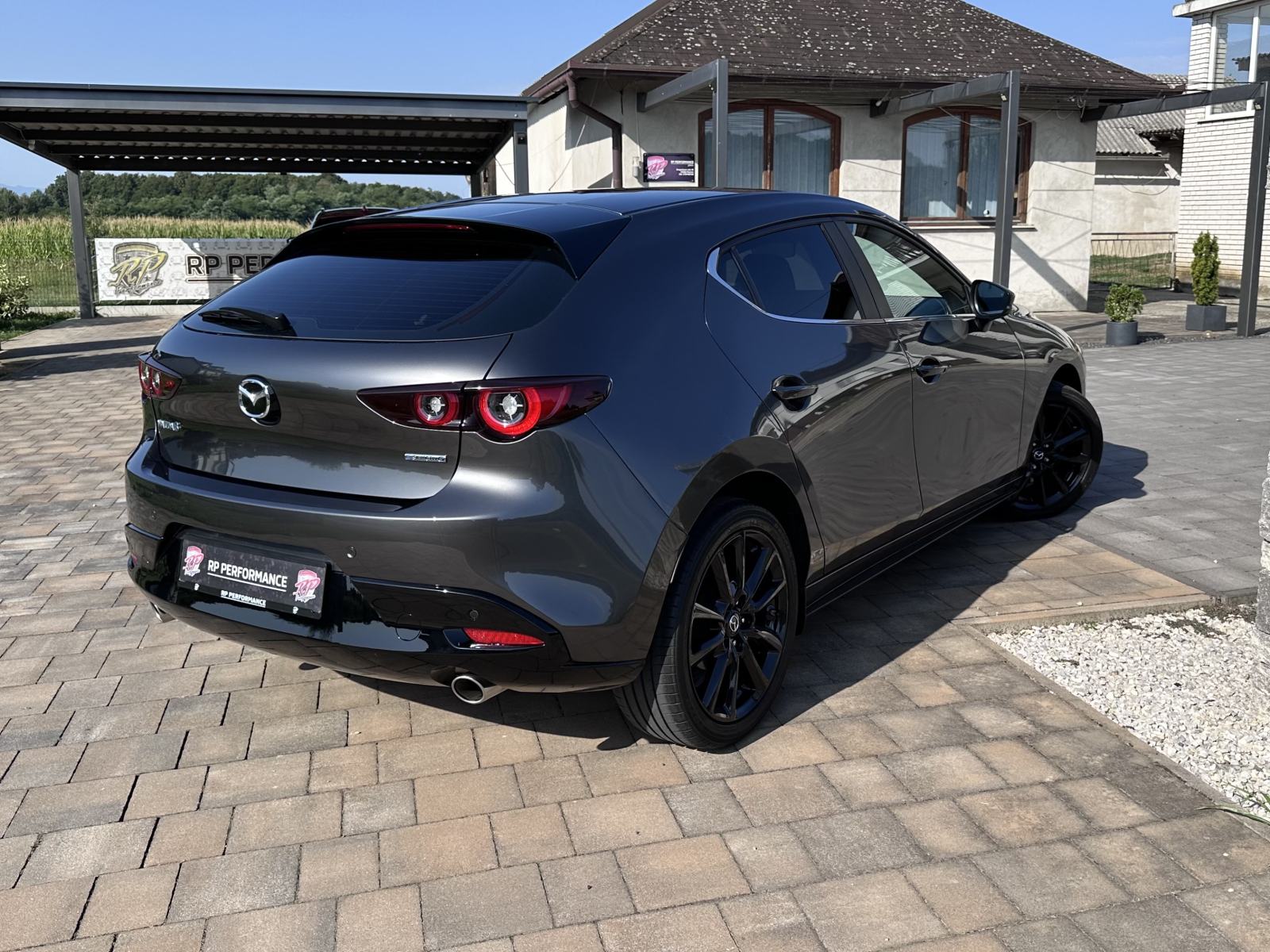 Mazda 3 HB G122 E Skyactiv G benzinac, 1.vlasnik *HR* vozilo,reg., fotografija 6