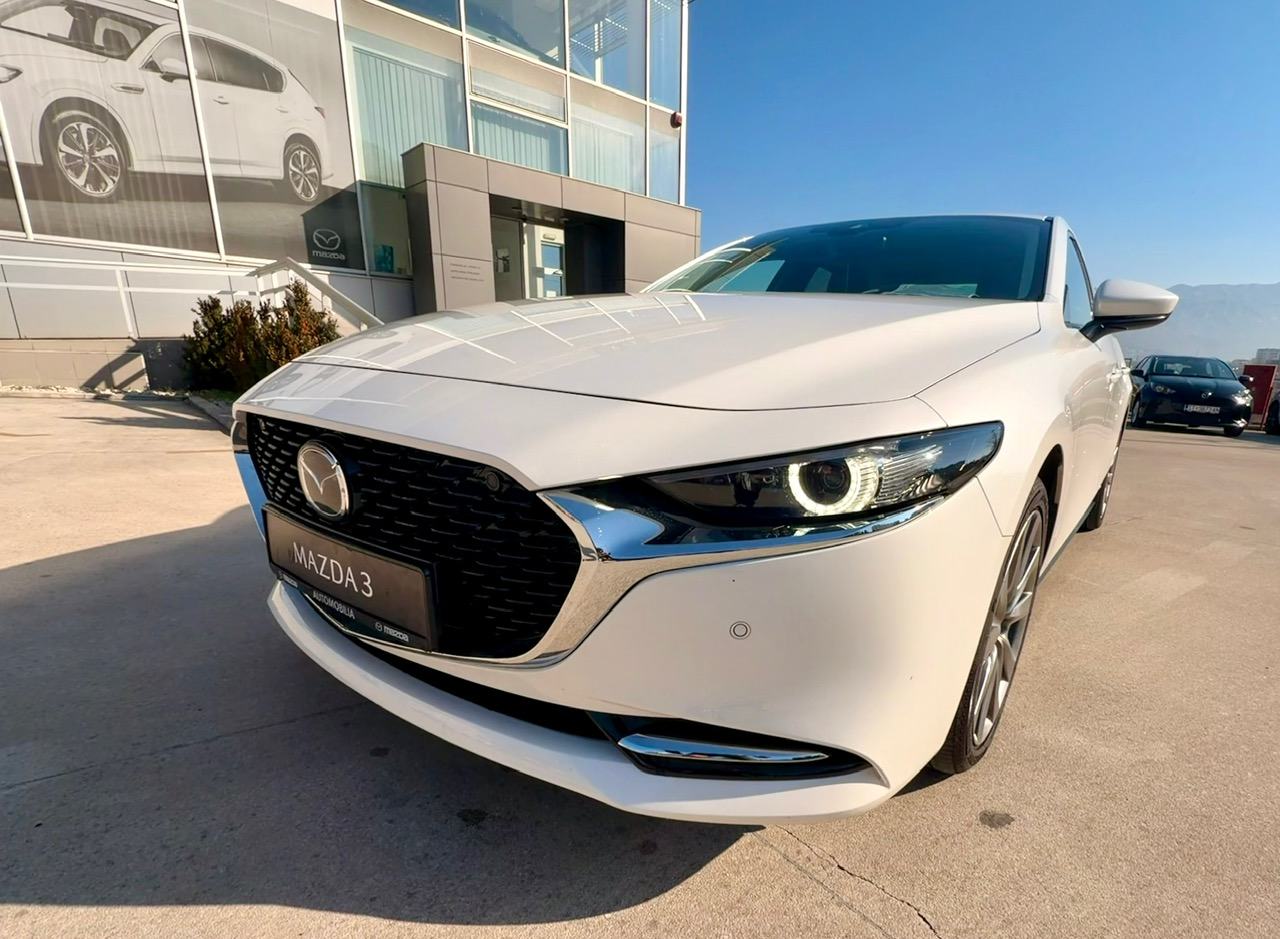 Mazda 3/SDN/X186/GT PLUS/SO *DOSTUPAN ODMAH*, fotografija 2