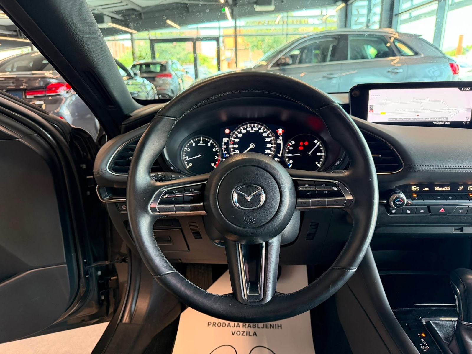 Mazda 3 G122 AUTOMATIK • NAVI • KAMERA • LEASING RATA: 290,00 €, fotografija 18