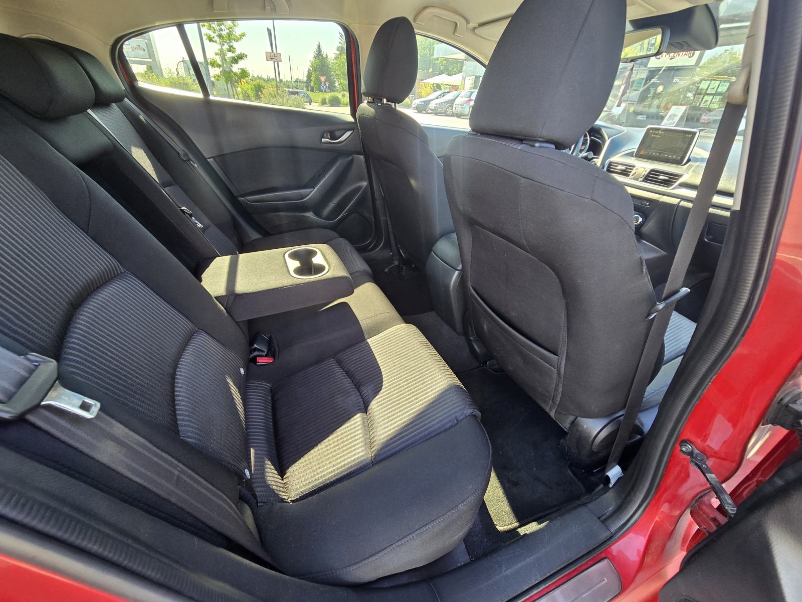 Mazda 3 skyactive, 2.2D 150ks ., može na kreditne kartice, fotografija 15