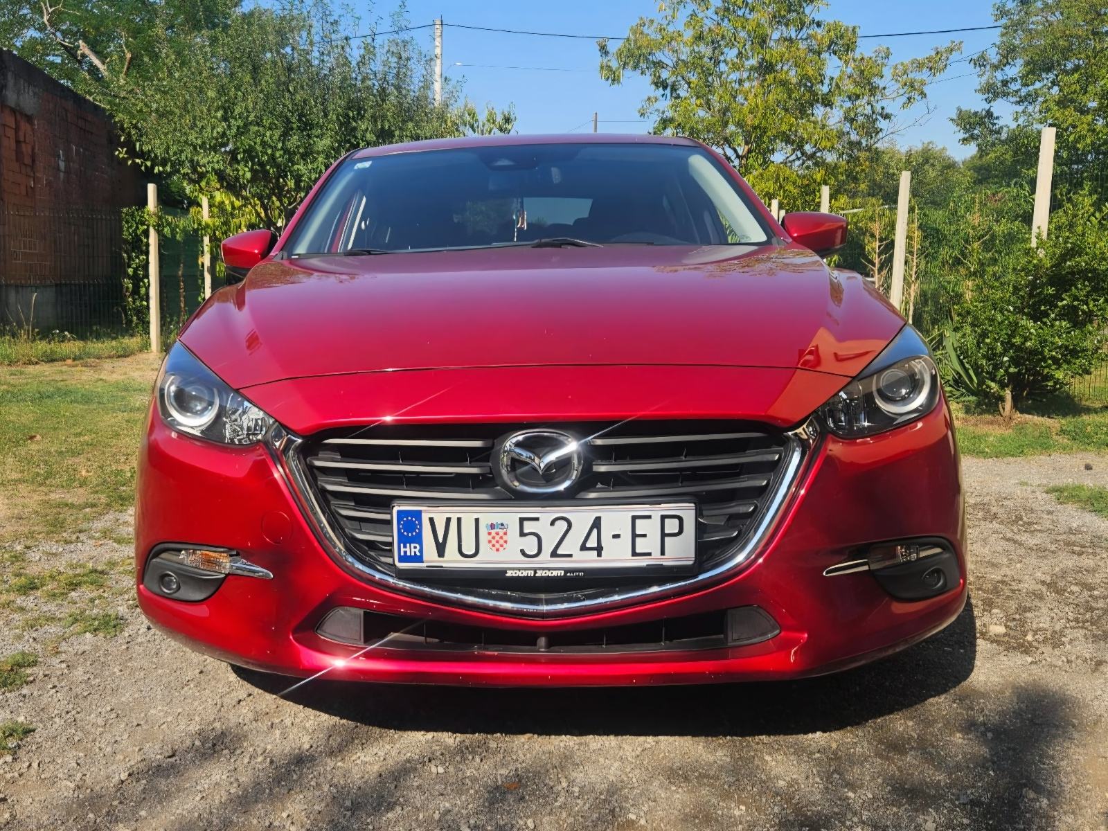 Mazda 3 skyactive (sport) 1.6 2018, fotografija 2