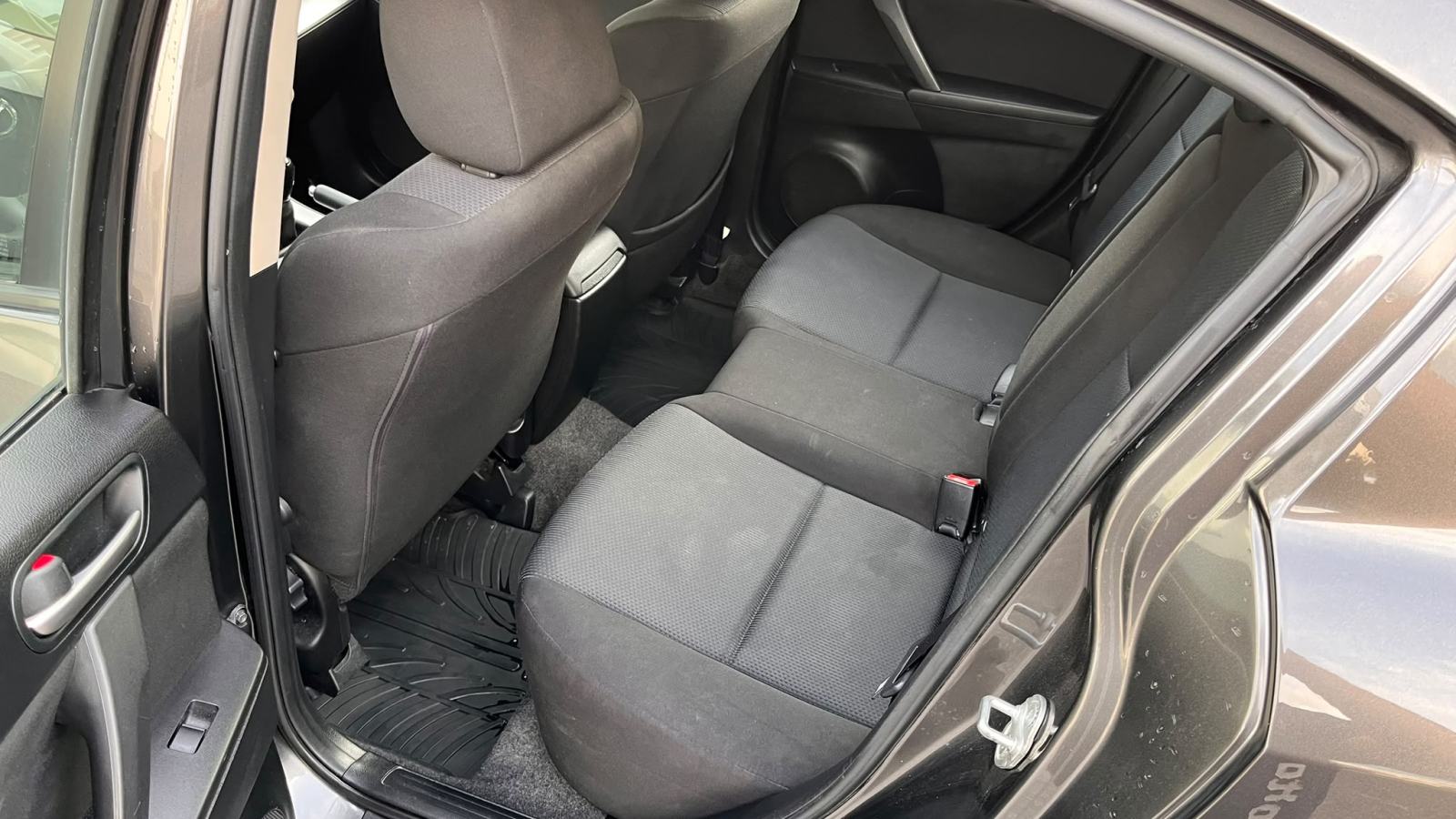 Mazda 3 Sport 1,6 i ,2010 god reg5/2027 napravljen servis, fotografija 9