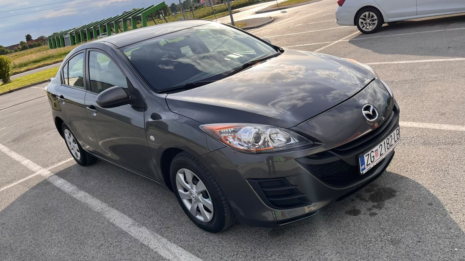 Mazda 3 Sport 1,6 i ,2010 god reg5/2027 napravljen servis, fotografija 4