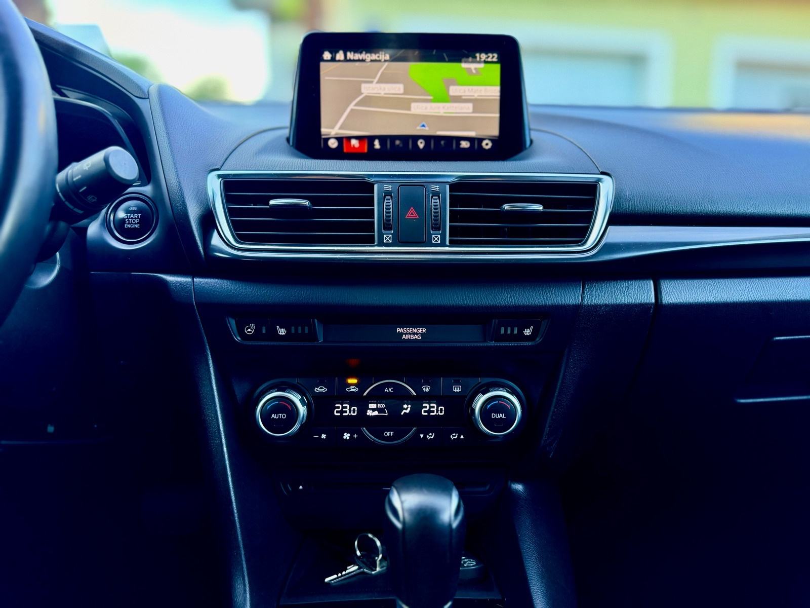 Mazda 3 Sport CD150 *AUTOMATIK*SPORT*REDIZAJN*LED*HUD*BOSE*ALU18*, fotografija 18