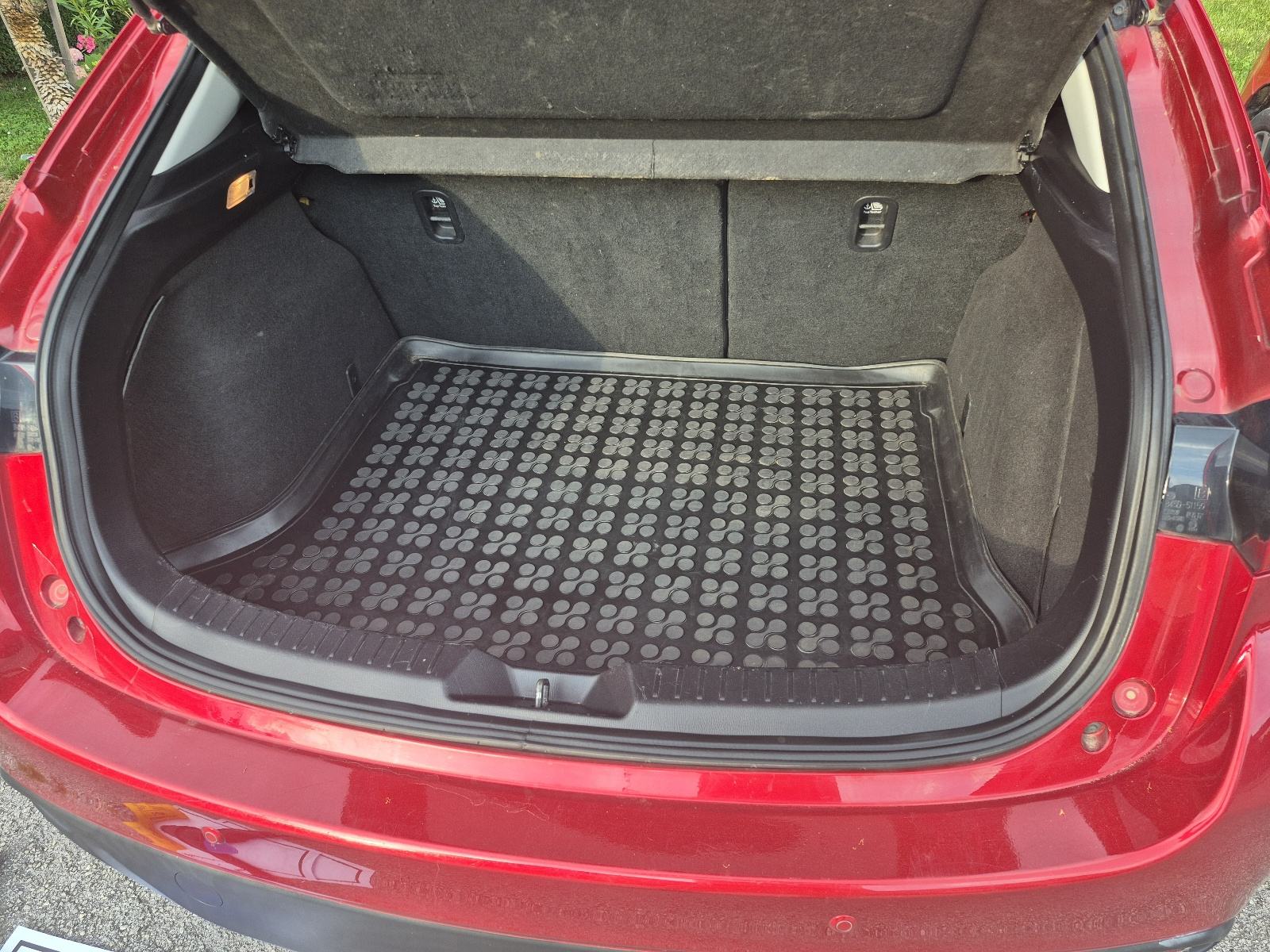 Mazda 3 Sport G120, fotografija 16
