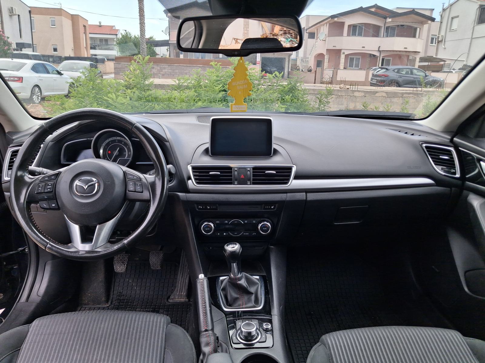 Mazda 3 G120 Revolution top, Xenon, Alu, Head up, Reg. Do 07.2027, fotografija 12