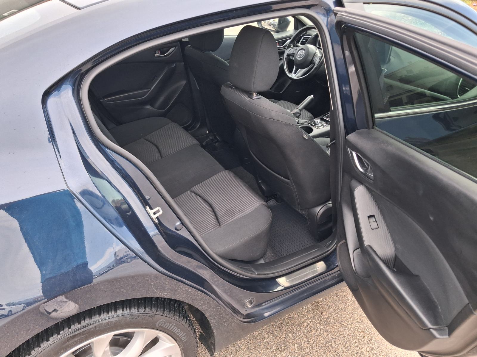 Mazda 3 G120 Revolution top, Xenon, Alu, Head up, Reg. Do 07.2027, fotografija 18