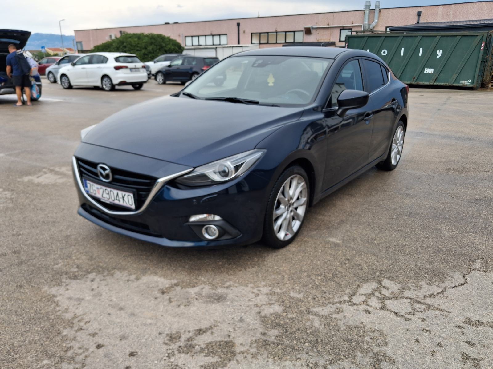 Mazda 3 G120 Revolution top, Xenon, Alu, Head up, Reg. Do 07.2027, fotografija 2