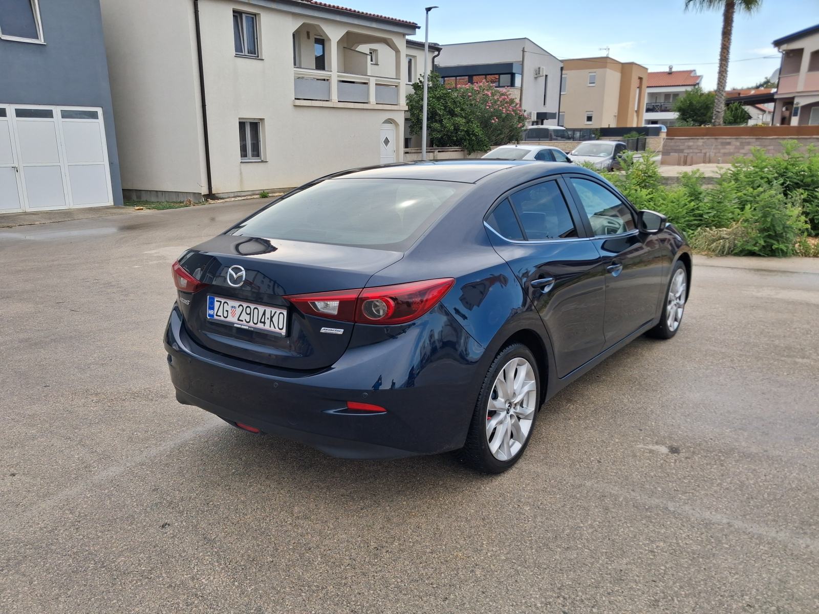 Mazda 3 G120 Revolution top, Xenon, Alu, Head up, Reg. Do 07.2027, fotografija 5