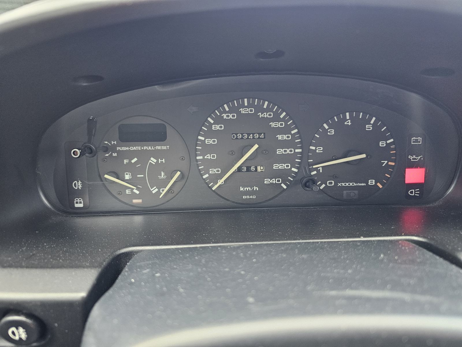 Mazda 323 F, 1.VLASTNIK, CIJENA: 2.777 EUR, fotografija 7