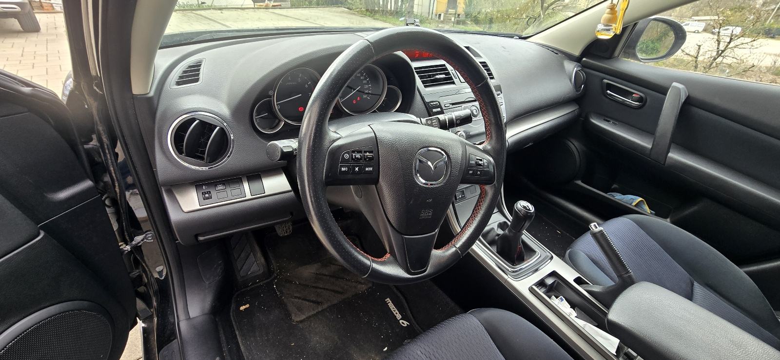Mazda 6 1,8 i TE, fotografija 10