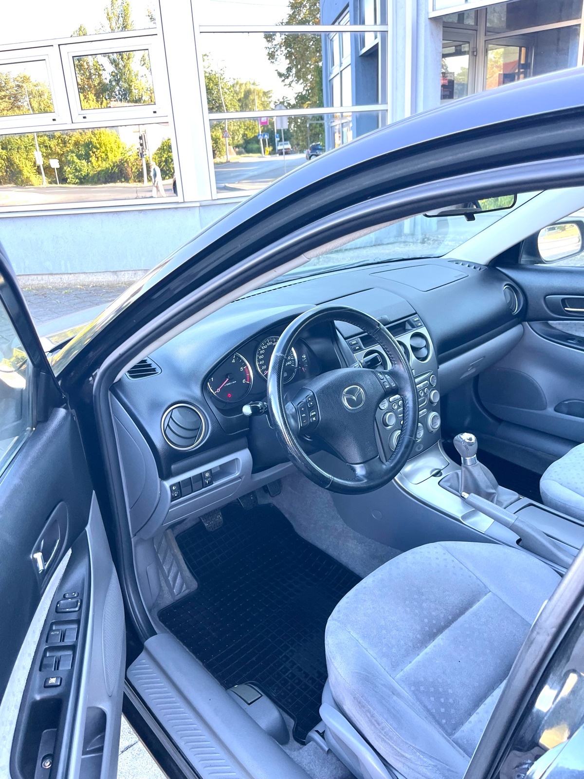 Mazda 6 2.0d “PRVA VLASNICA//269000km ORIGINAL” kartice/rate…, fotografija 20