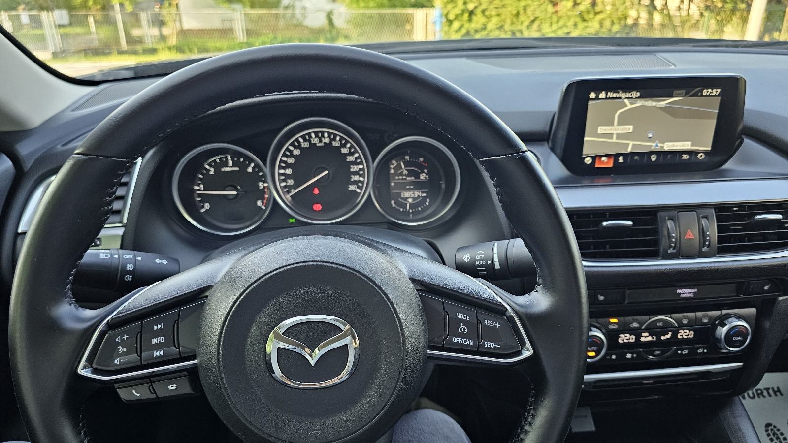Mazda 6 2.2 d xenon,2xpdc AKCIJA REG 1 GOD U CJENI AUTA, fotografija 8