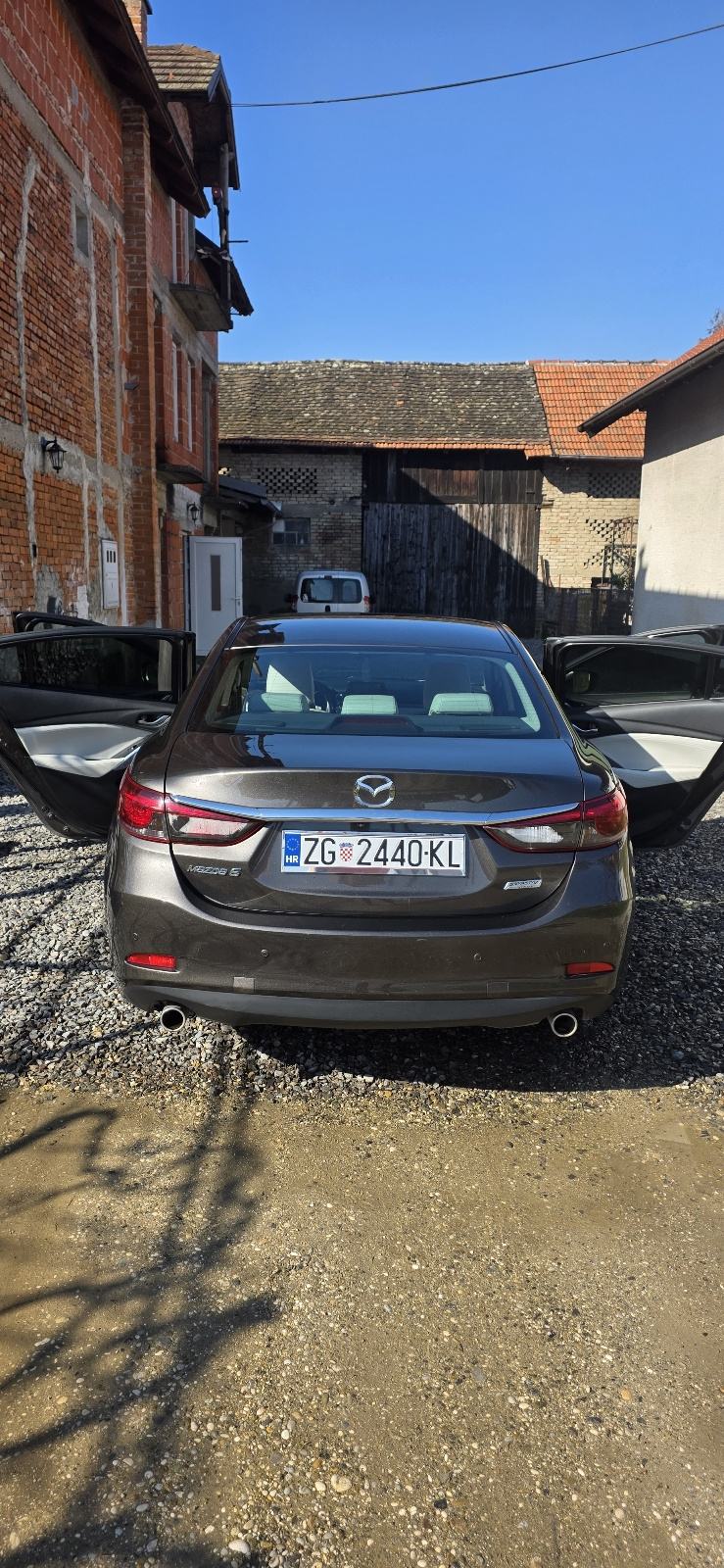 Mazda 6, 2.2 dizel, Revolution top, fotografija 9