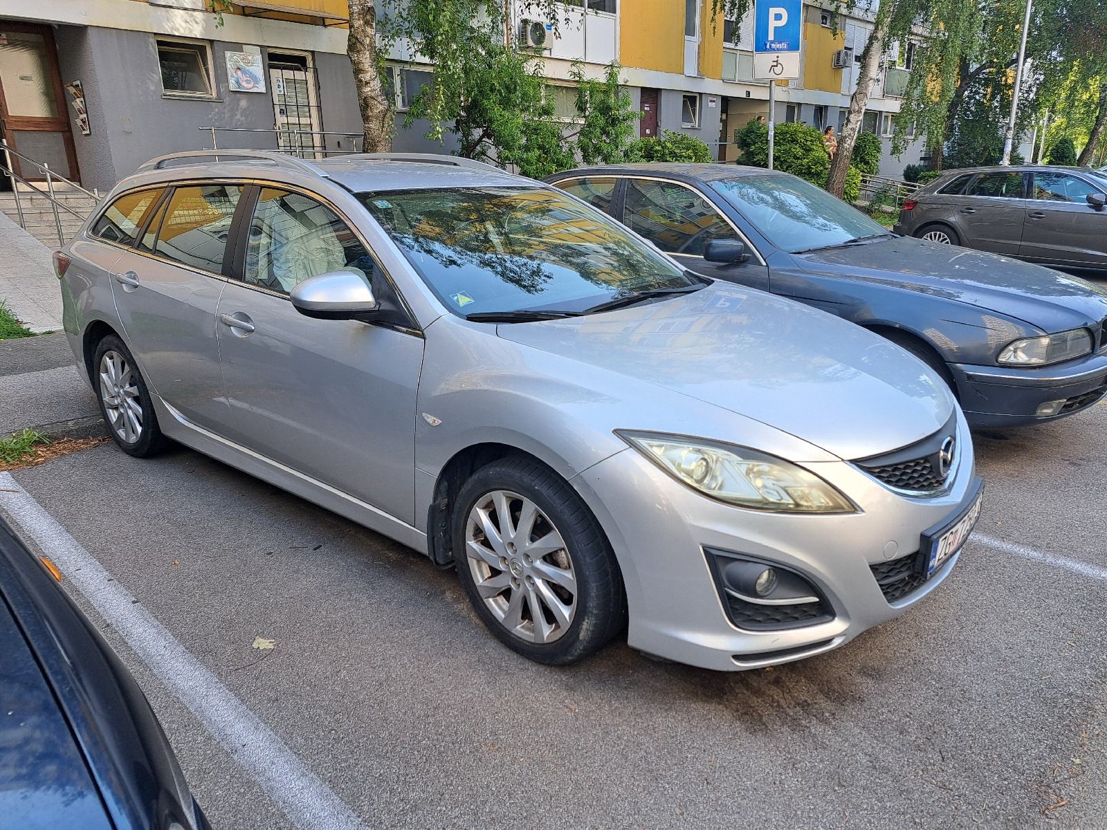 Mazda 6 2,2, fotografija 3
