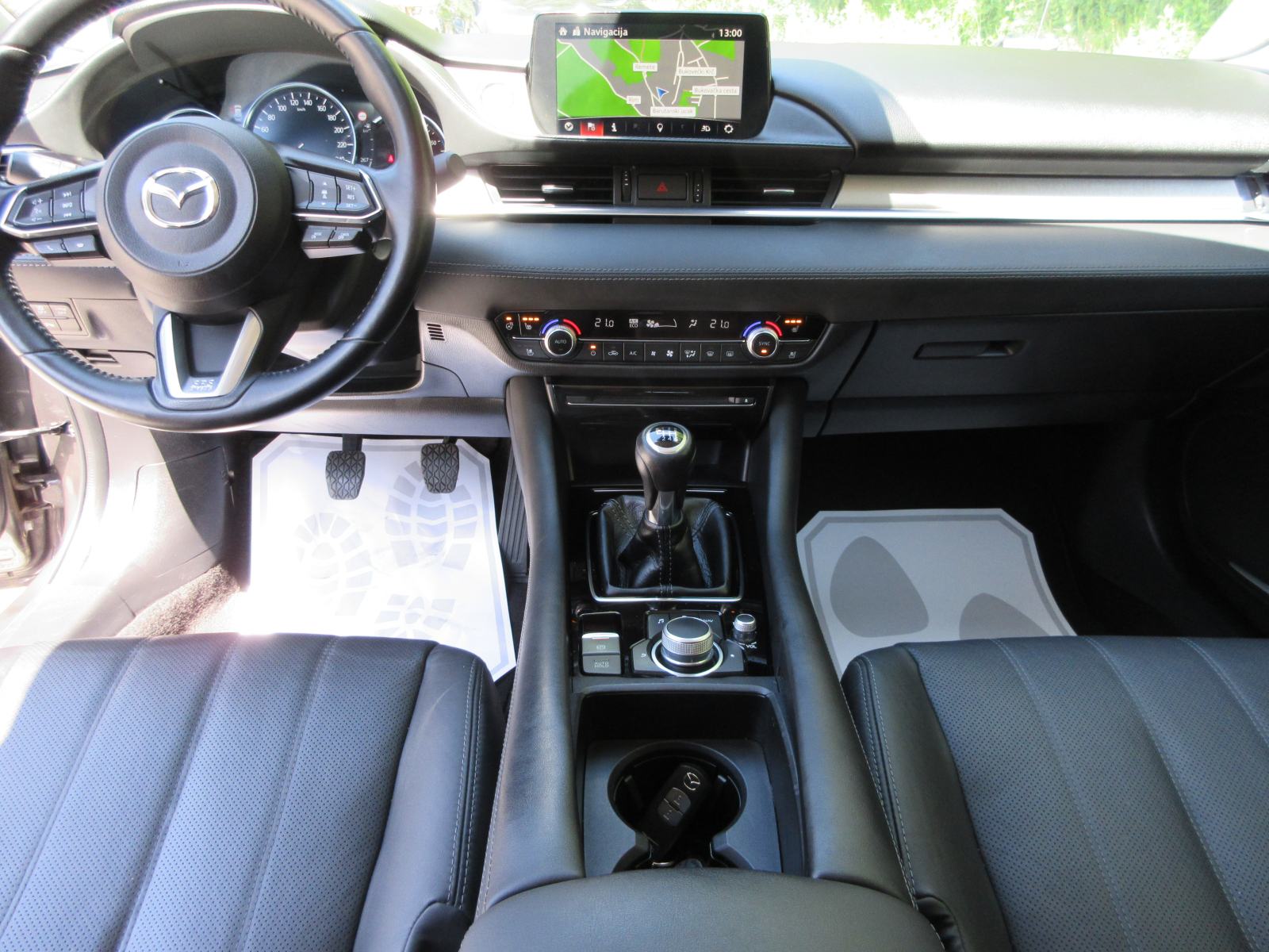 MAZDA 6 2.2 TD REVOLUTION,NAVIGACIJA,KAMERA,HEAD-UP,KOŽA,LED,ALU 19!, fotografija 20