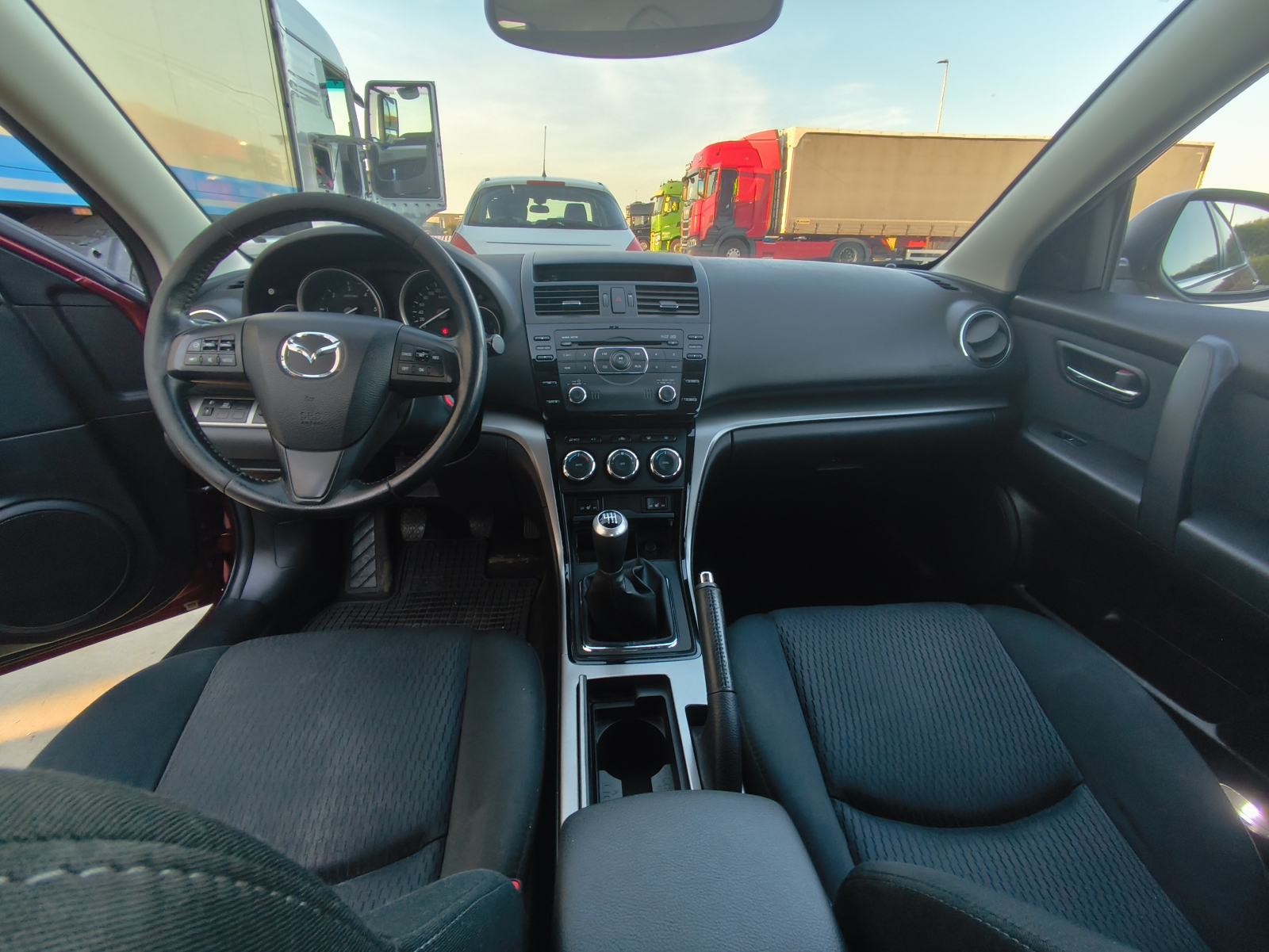 Mazda 6 2.2d 2011g. 250.000km. Komplet za dijelove Fiksna Cijena!, fotografija 2