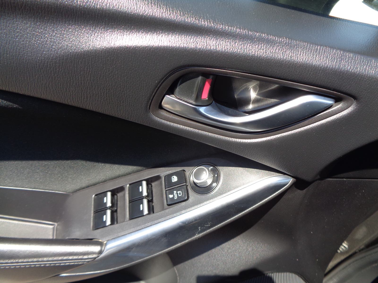 Mazda 6 CD150 2,2 SkyAct Aut/LED/Aut.kl./Temp/Gr.sj./Mr.k./PDC/Alu17, fotografija 18