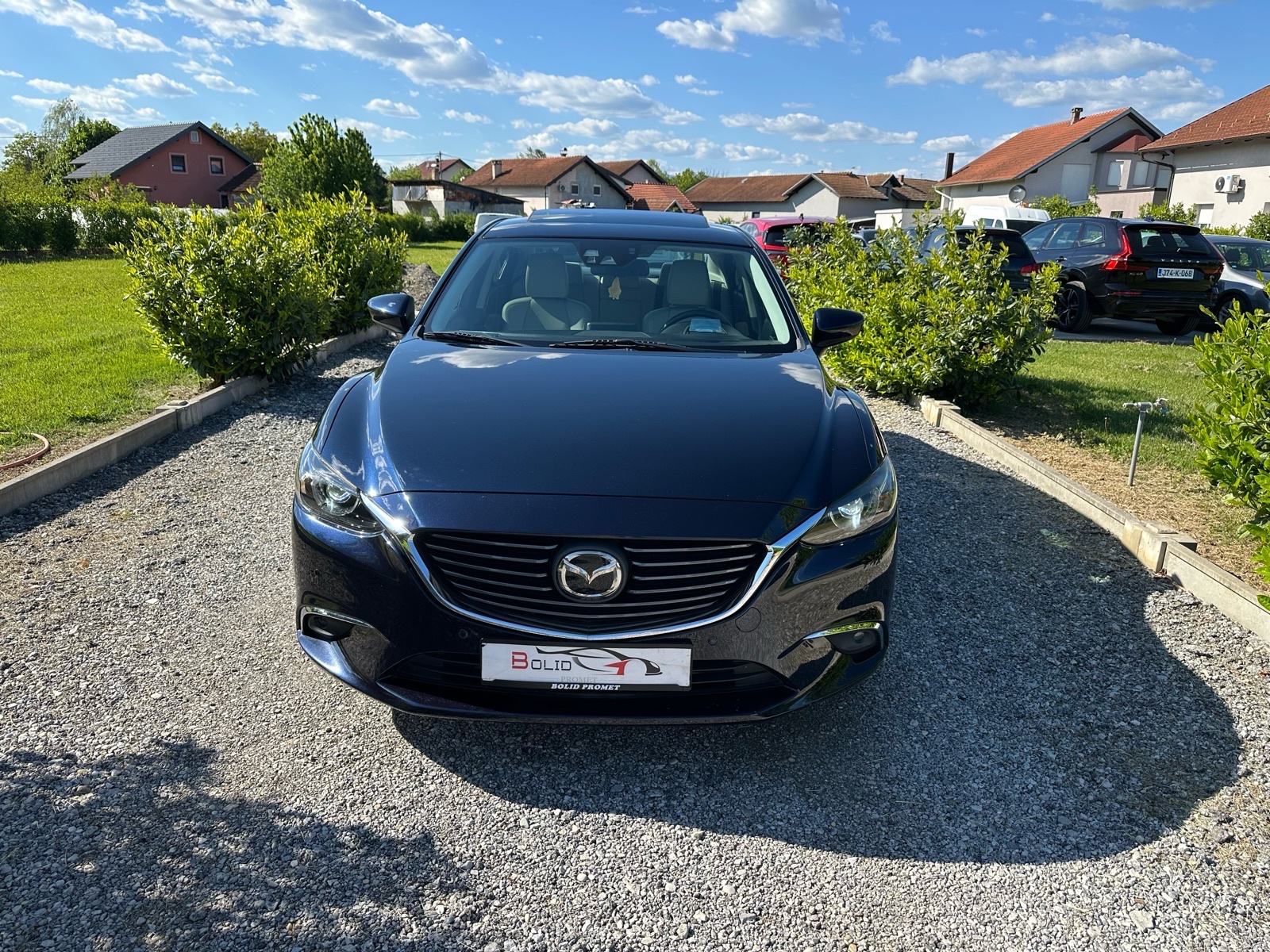 Mazda 6 CD175 automatik, Šiber, BOSE, Koža, fotografija 2