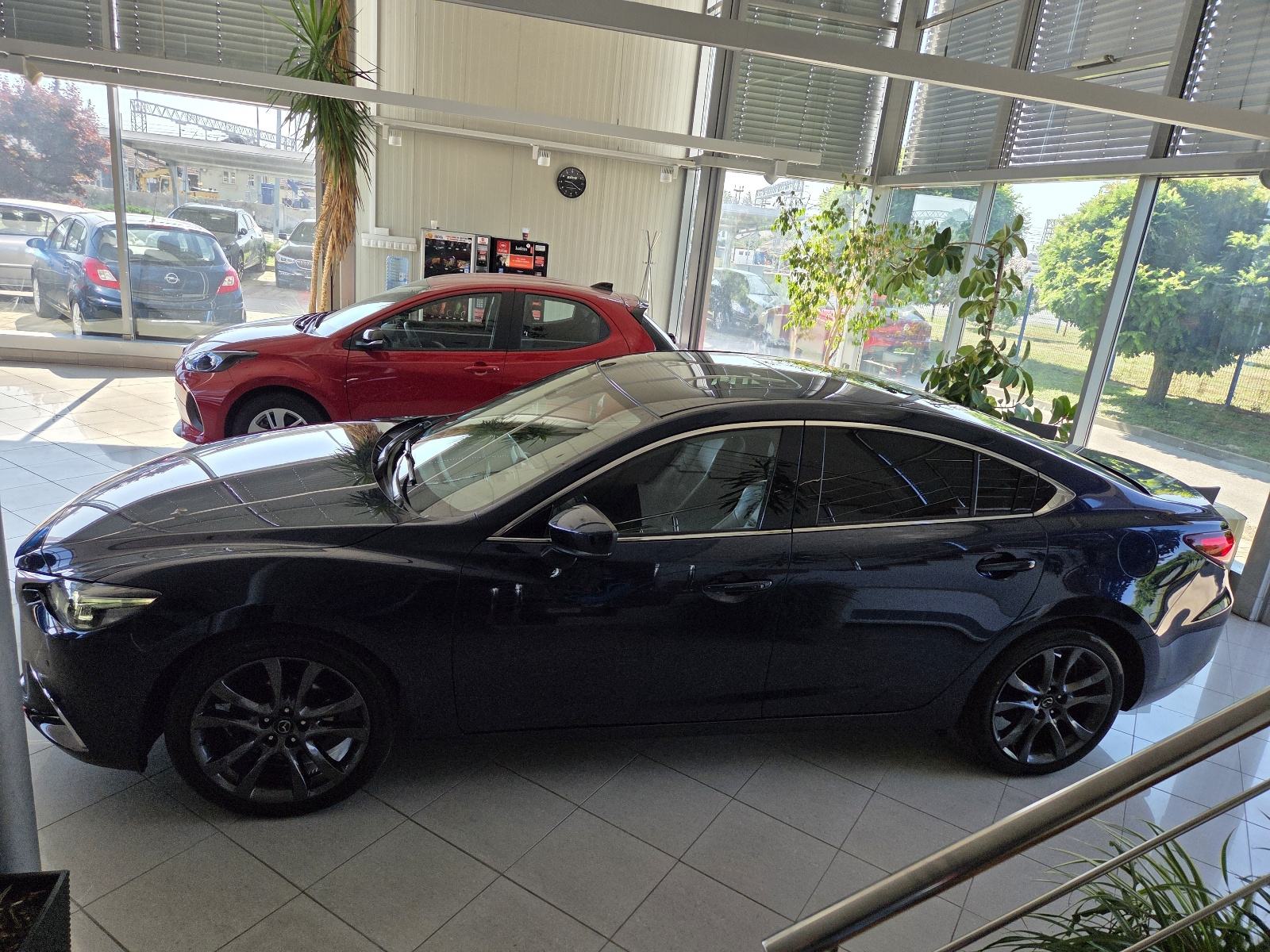 Mazda 6 CD175 REVOLUTION TOP SD SERVISNA LED KAMERA NAVI ŠIBER, fotografija 4