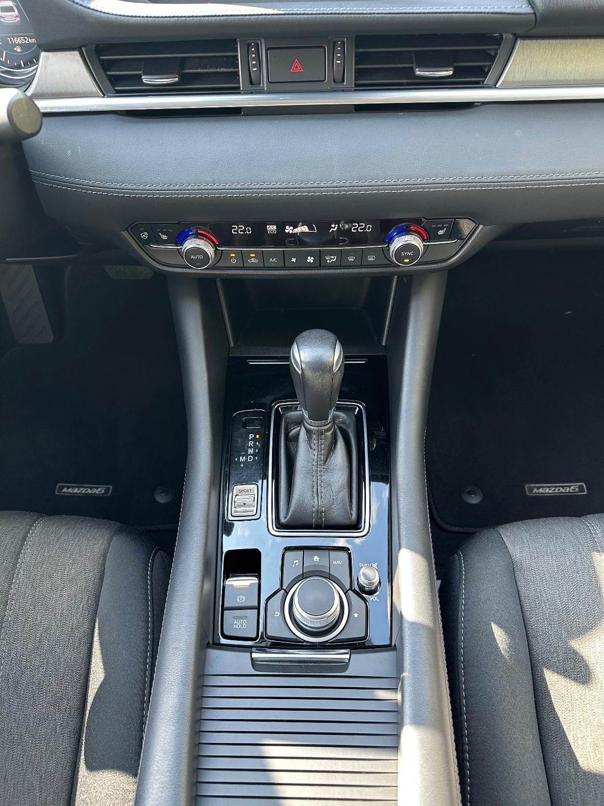 Mazda 6 G165 AUTOMATIK/KUPLJEN NOV U HR/1.VL./ REG.DO 5/2027/LED/HUD.., fotografija 8