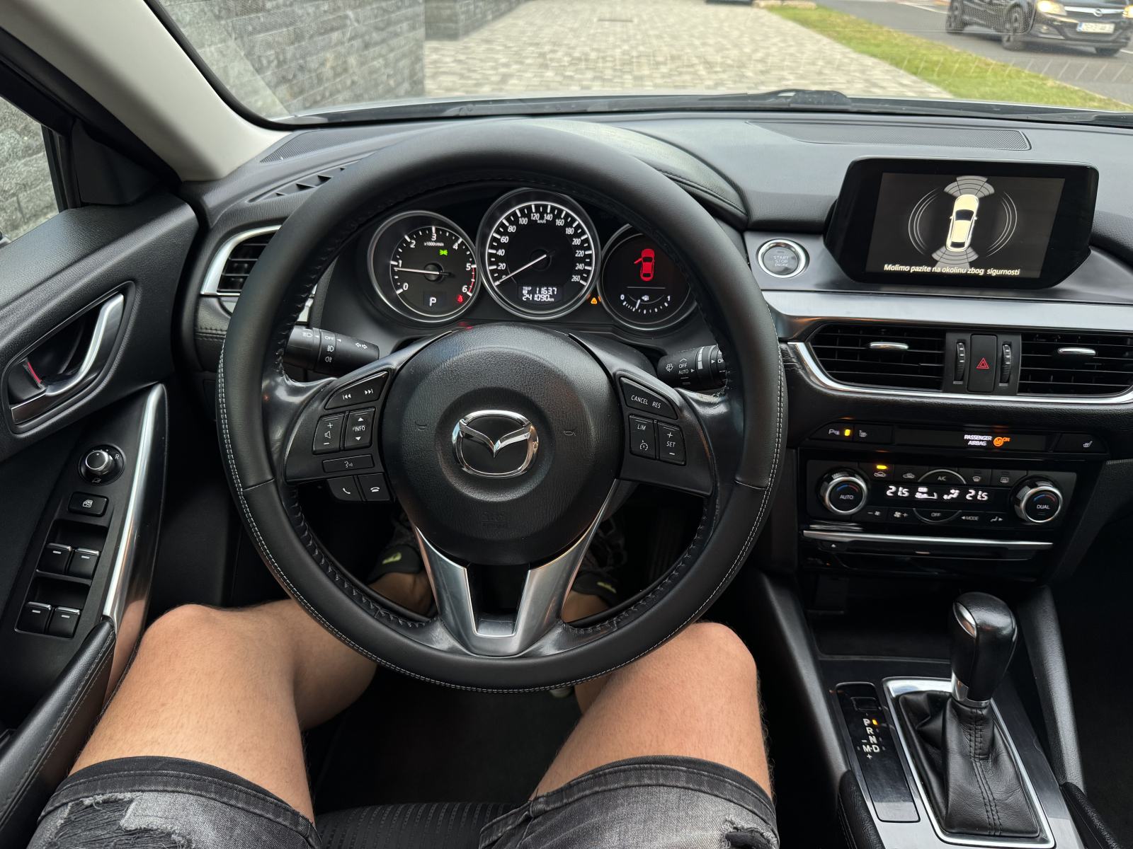 Mazda 6 2,2 d Sport Combi automatik NOVI MODEL - REG 2/27 - PRILIKA !!, fotografija 16