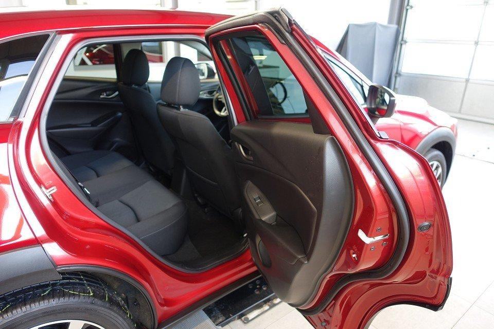 Mazda CX-3 2.0 SKYACTIV-G 121 ALU LJETNE GUME + ČELIČNE ZIMSKE 1.VL., fotografija 10
