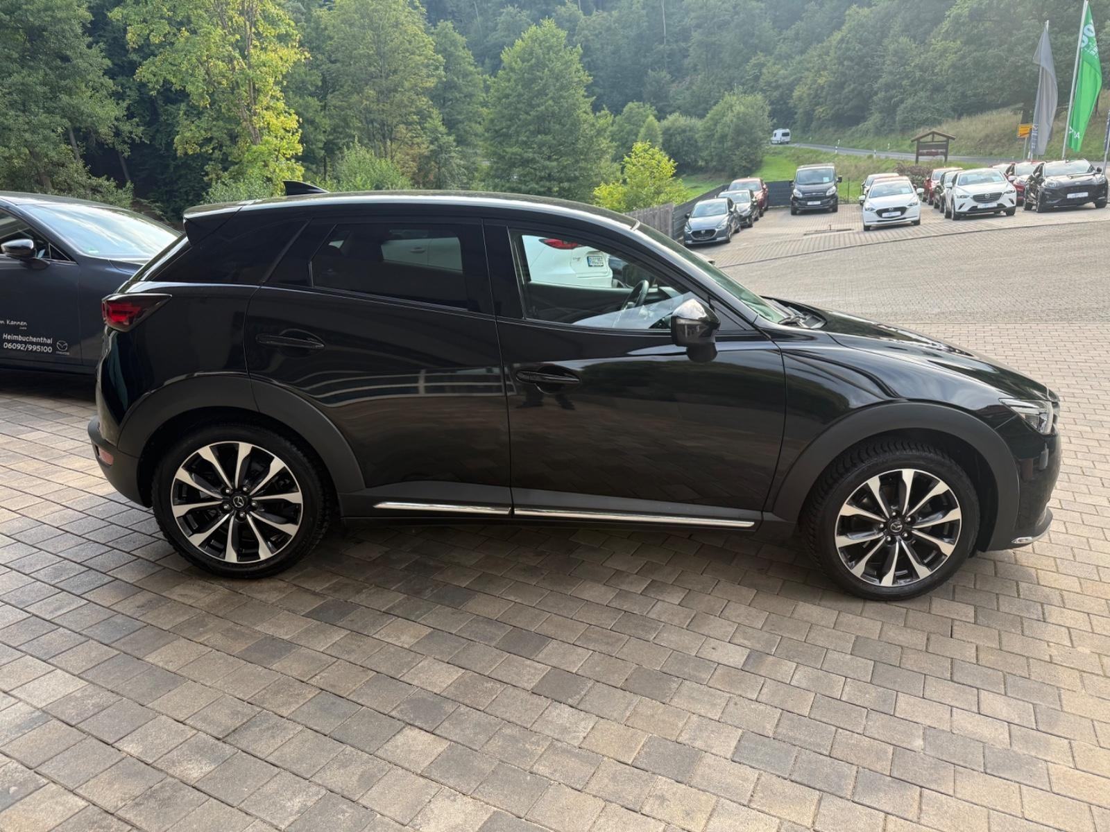 Mazda CX-3 2.0 SKYACTIV-G Sports-Line Automatik F1 MJENJAČ HUD KAMERA, fotografija 4
