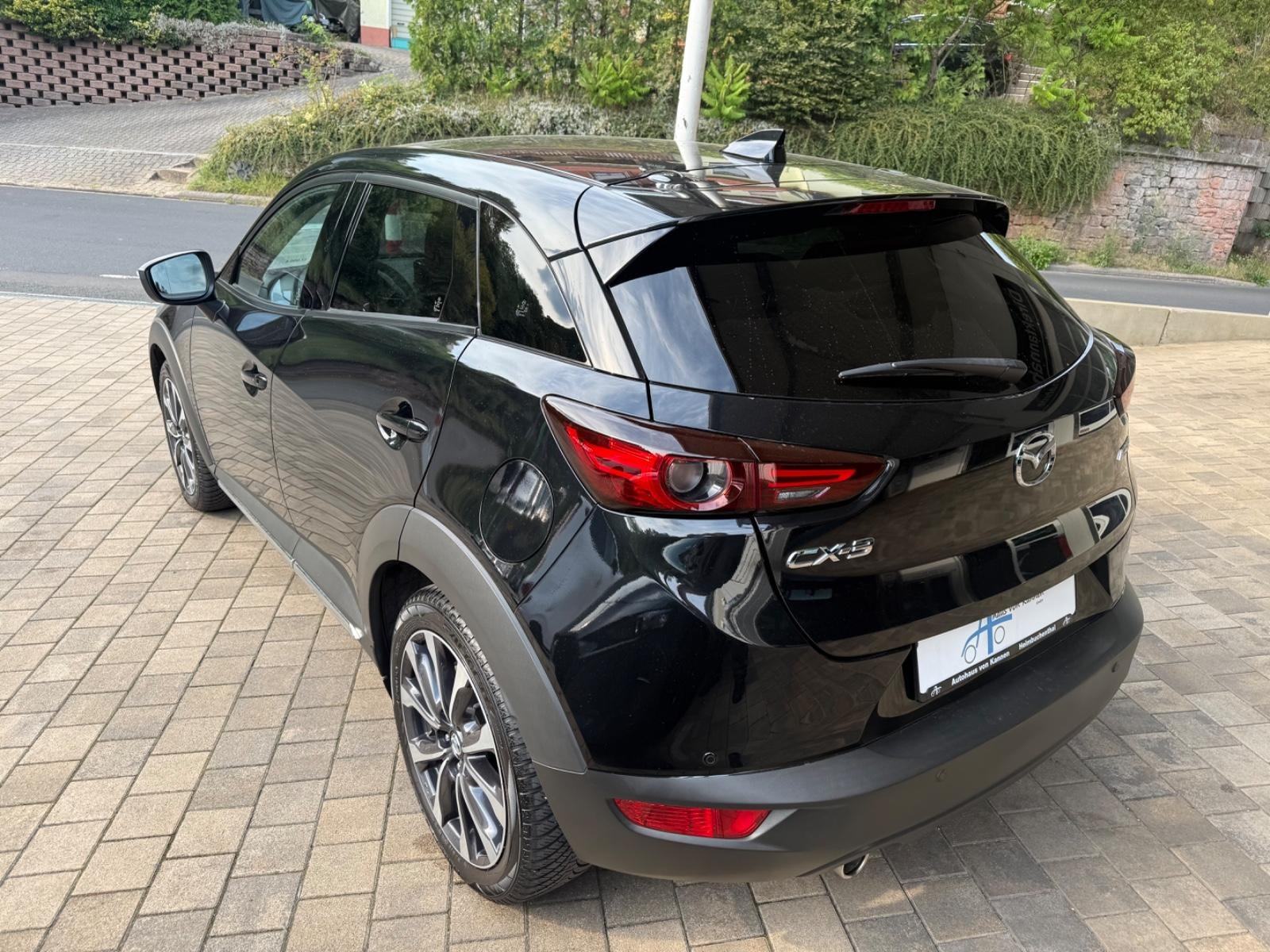 Mazda CX-3 2.0 SKYACTIV-G Sports-Line Automatik F1 MJENJAČ HUD KAMERA, fotografija 6