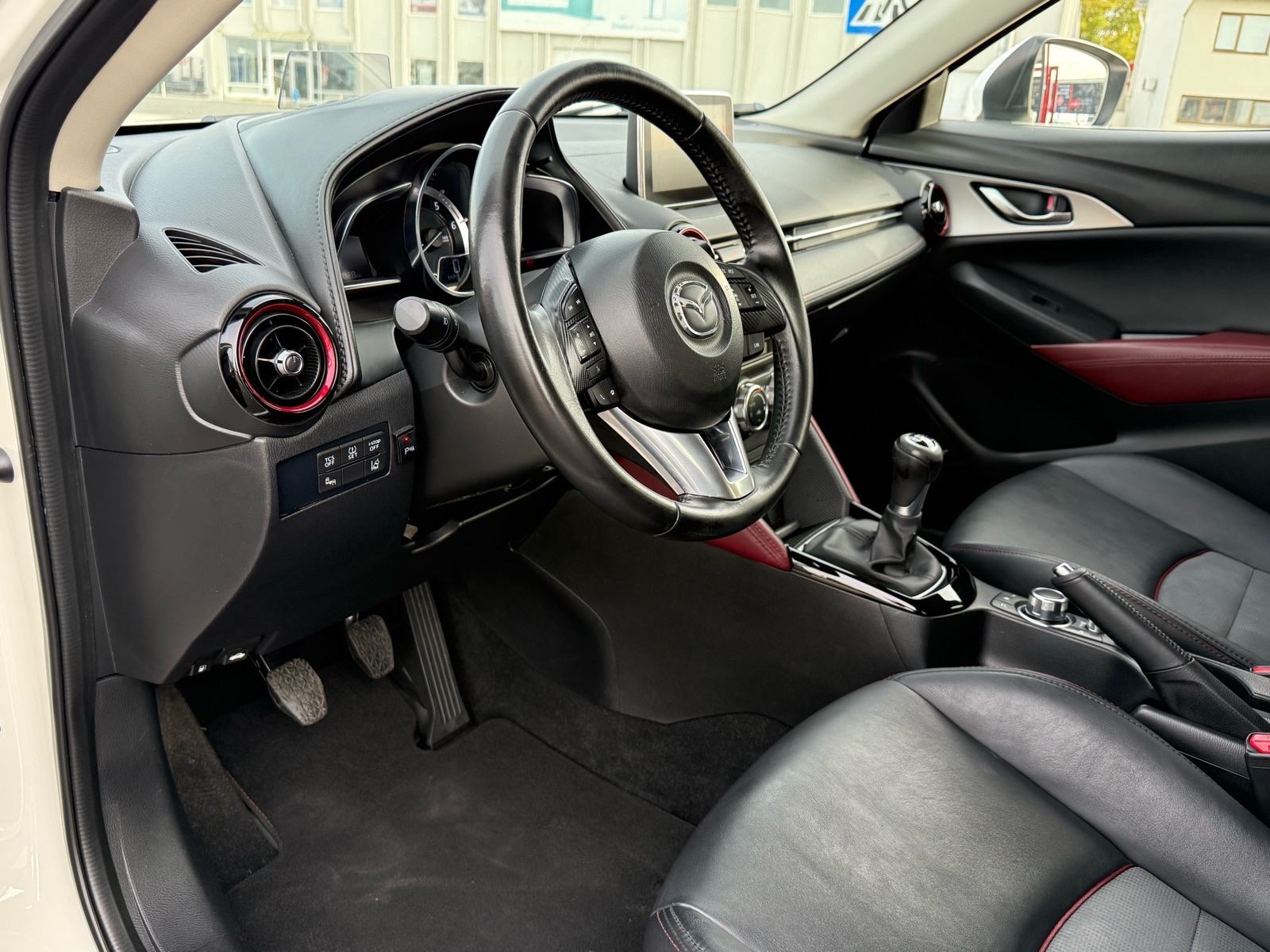 Mazda CX-3 CD105 - 1.5L Skyactive D - Evolve, fotografija 15