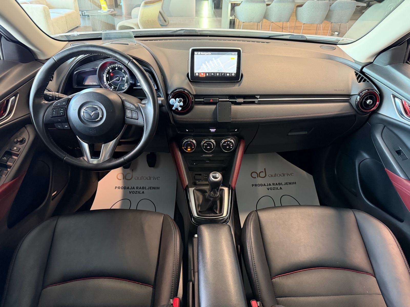 Mazda CX-3 CD105 NAVI • KAMERA • TEMPOMAT • AUTOKREDIT, fotografija 15