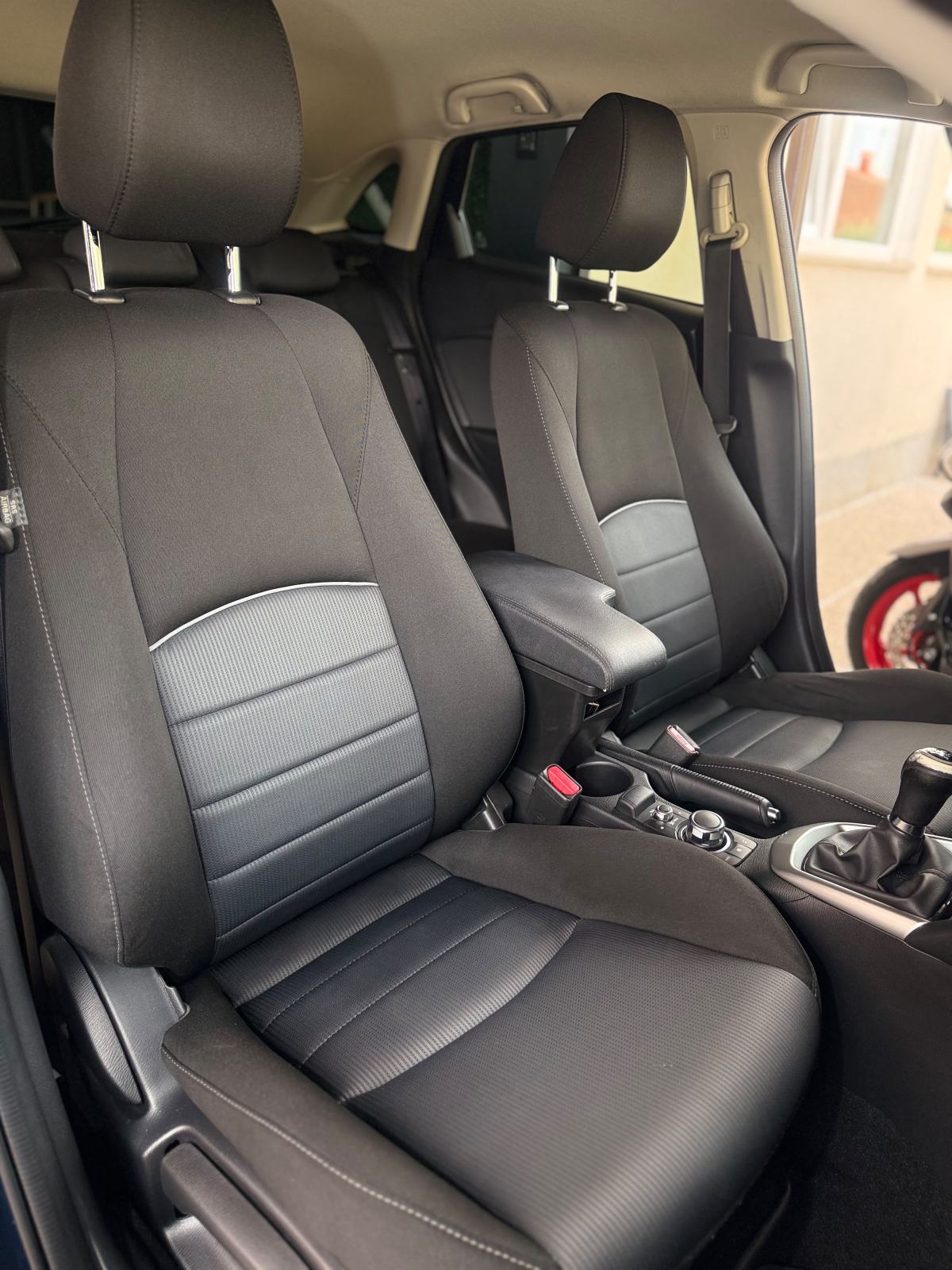 Mazda CX-3 CD105, fotografija 9