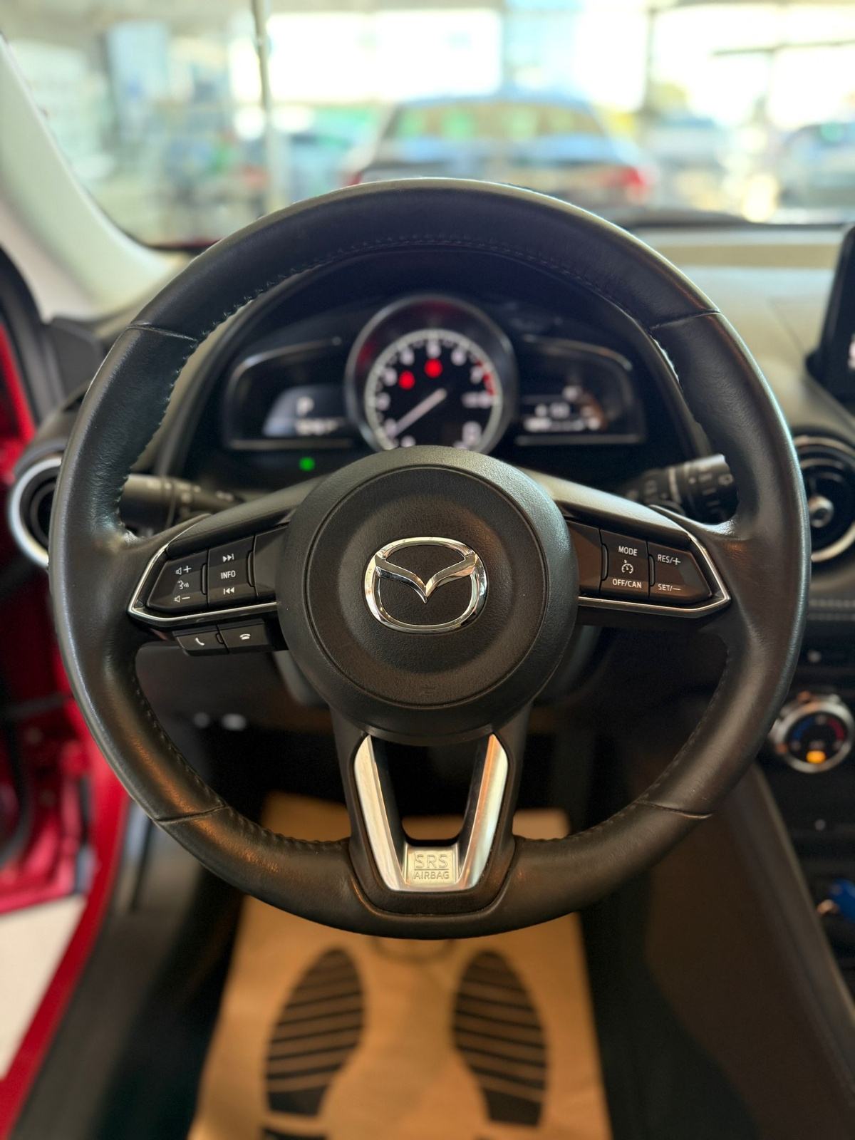 Mazda CX-3 G121 AT REVOLUTION NAVI KAMERA HEADUP SERVISNA, fotografija 9