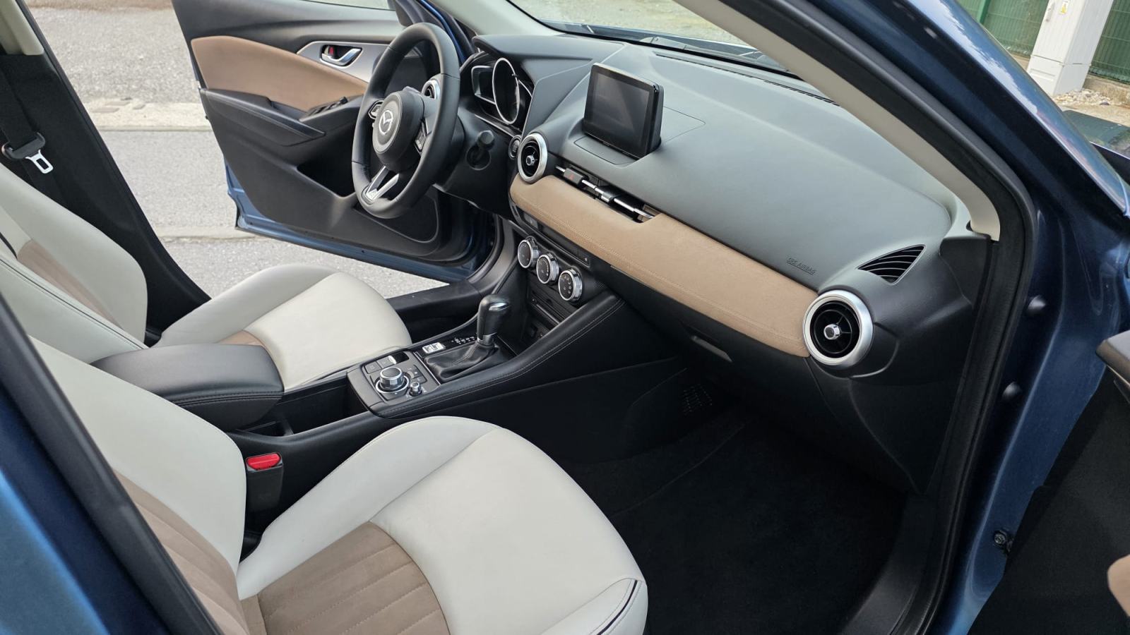 Mazda CX-3 G121 AUTOMATIK - FULL OPREMA!, fotografija 16