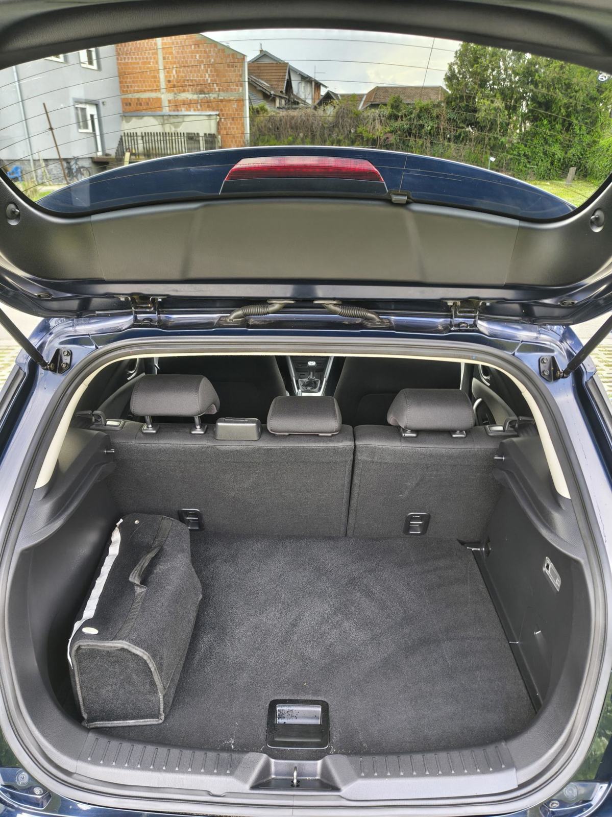 Mazda CX-3 Skyactive 1.5D, fotografija 12
