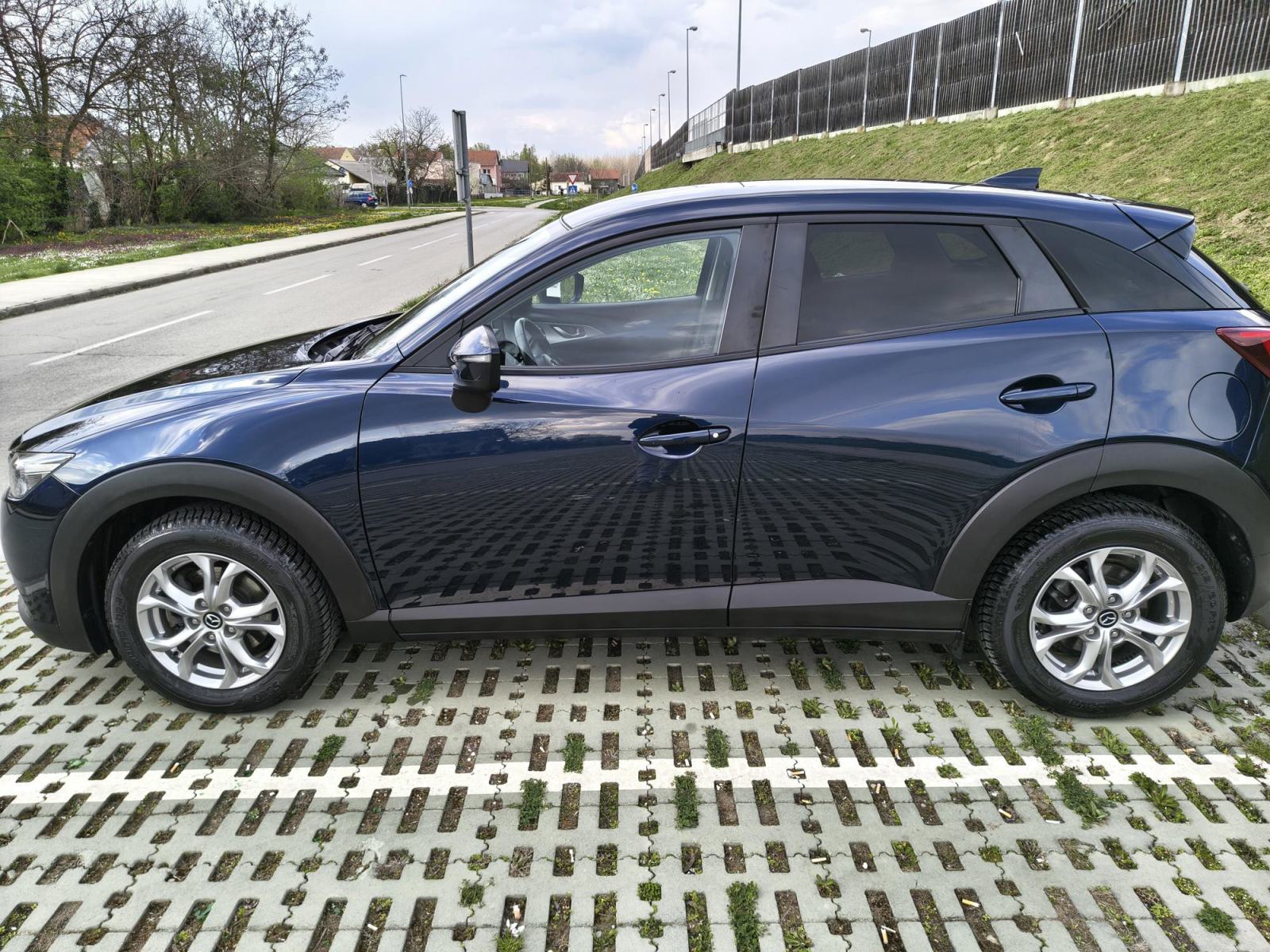 Mazda CX-3 Skyactive 1.5D, fotografija 4