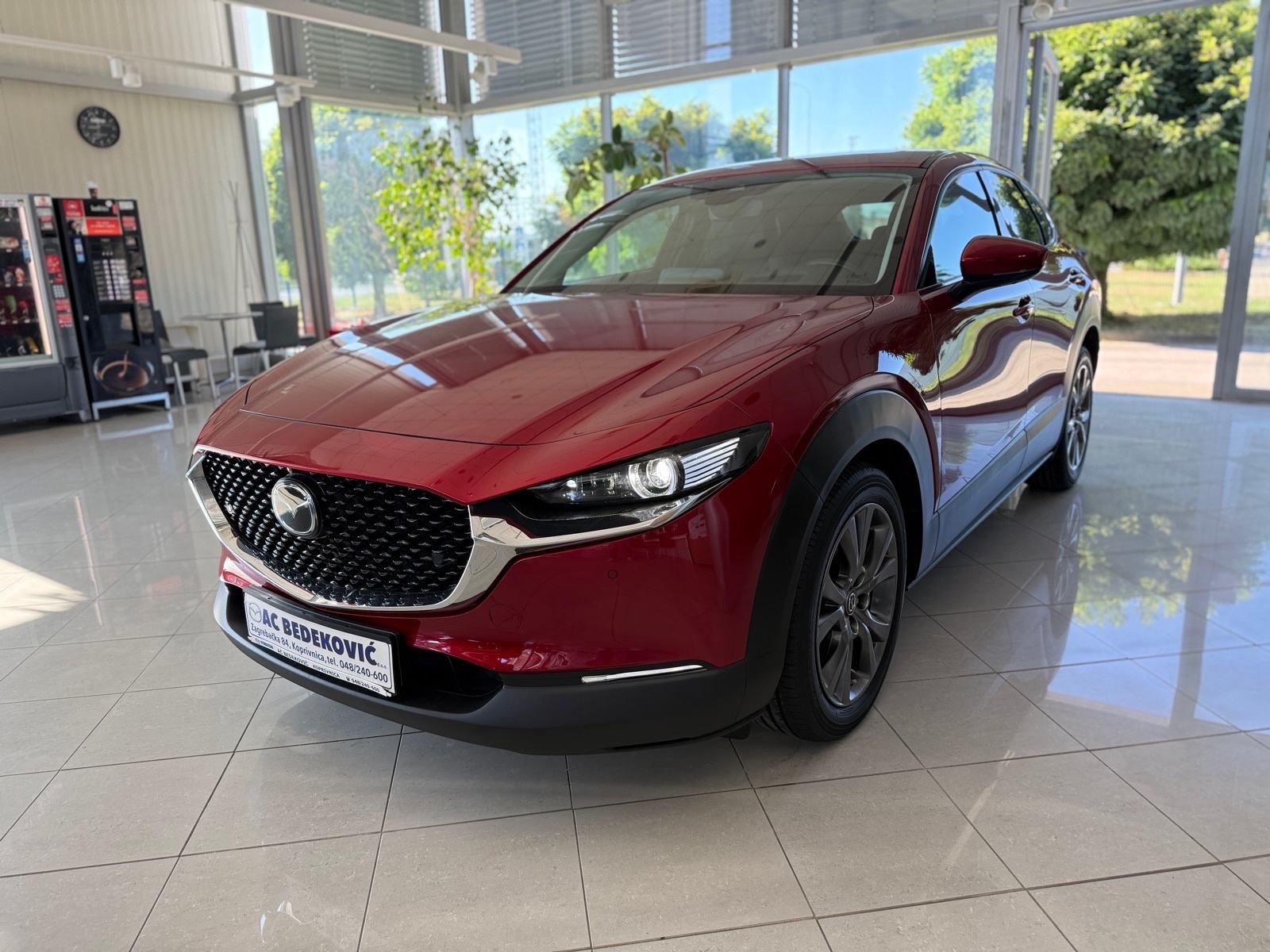 Mazda CX-30 x180 GT PLUS/SO/LU/SA/SR AT SERVISNA TOP STANJE, fotografija 3