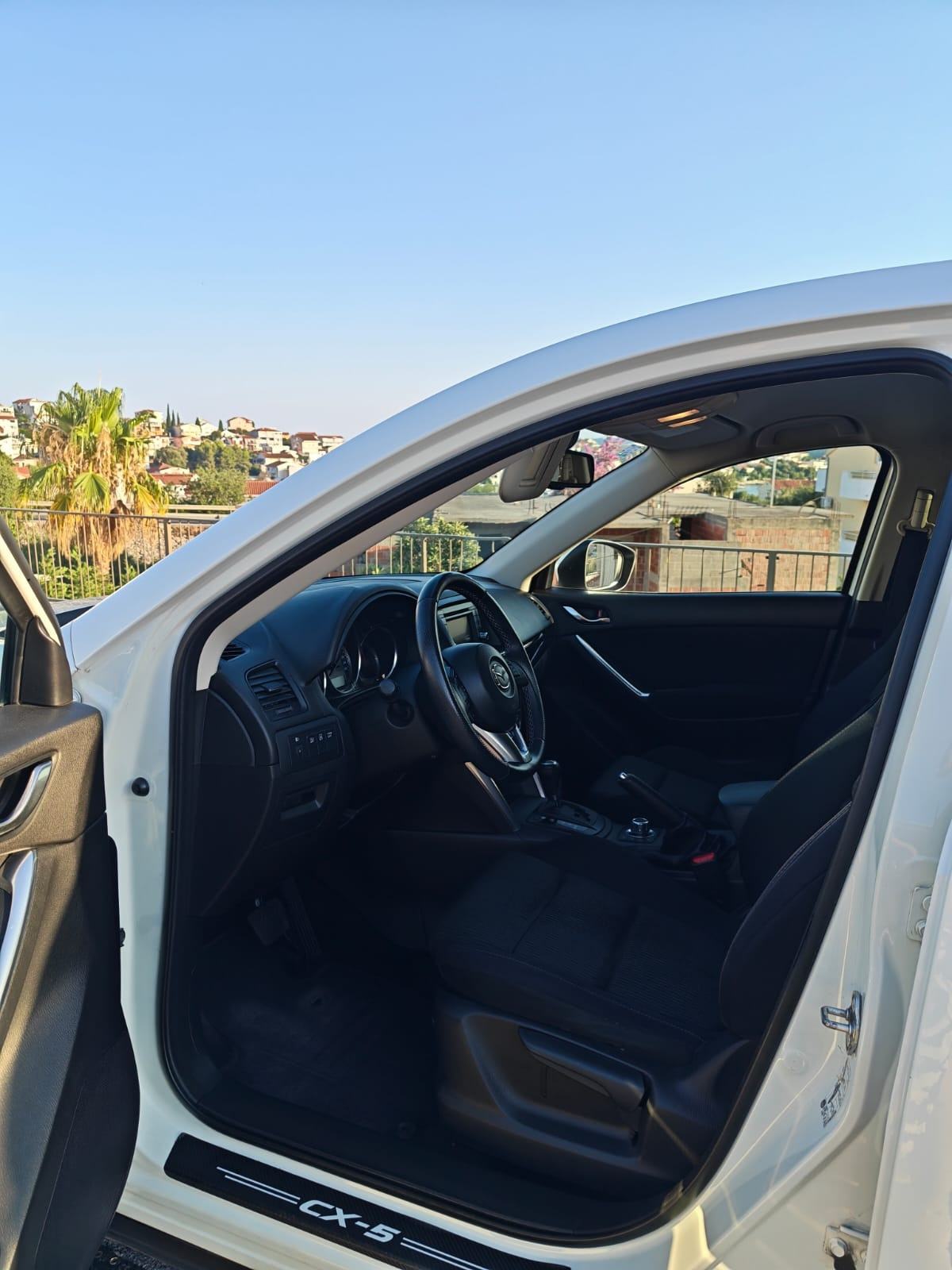 Mazda CX-5 2.2 D automatik, fotografija 10