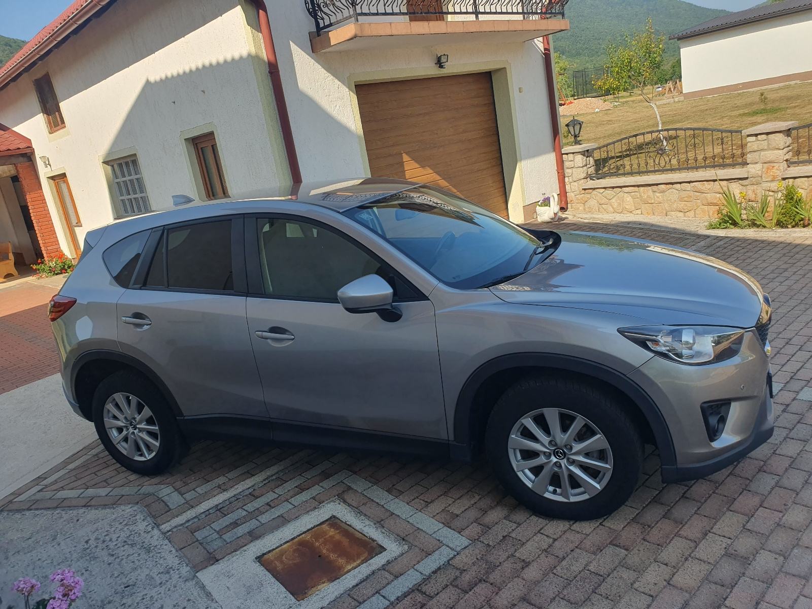 Mazda CX-5 2.2-D SkyActiv, reg. god. dana, Navi, bi-xenon, fotografija 3