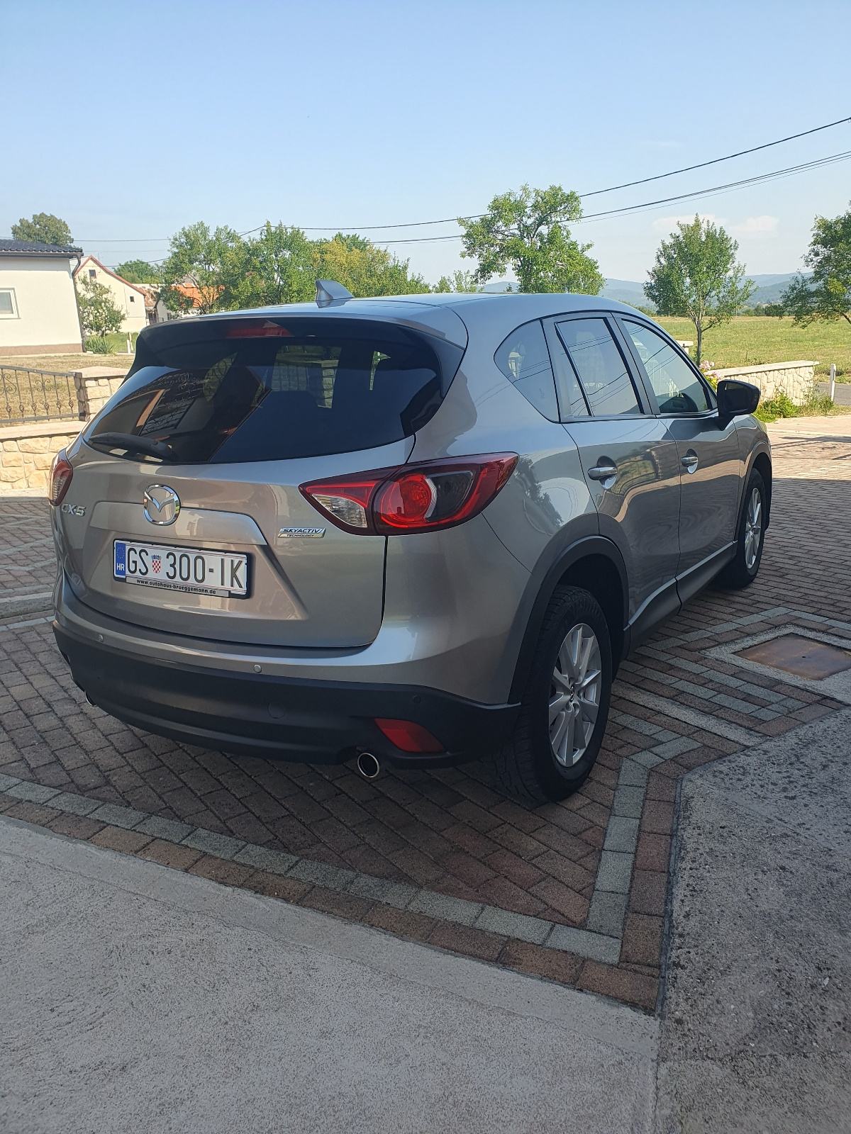 Mazda CX-5 2.2-D SkyActiv, reg. god. dana, Navi, bi-xenon, fotografija 5