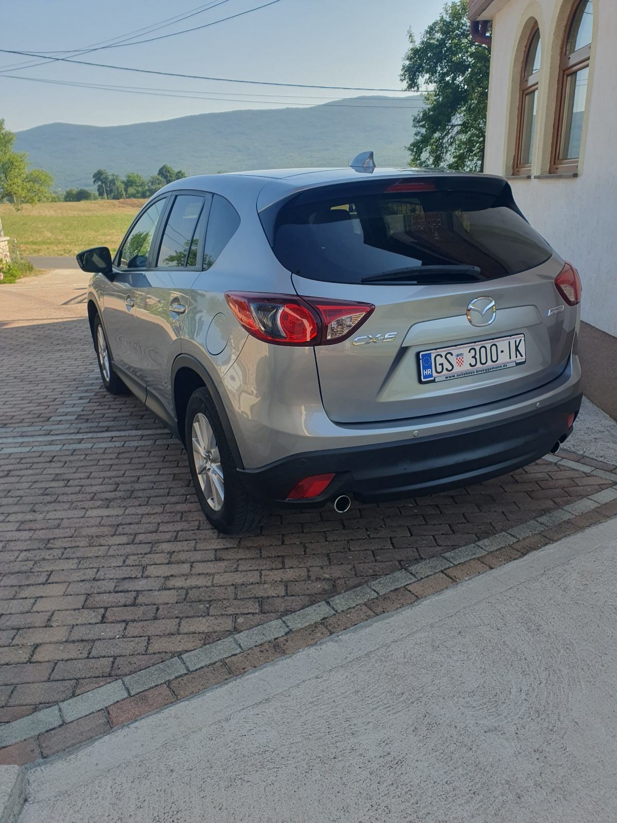 Mazda CX-5 2.2-D SkyActiv, reg. god. dana, Navi, bi-xenon, fotografija 6