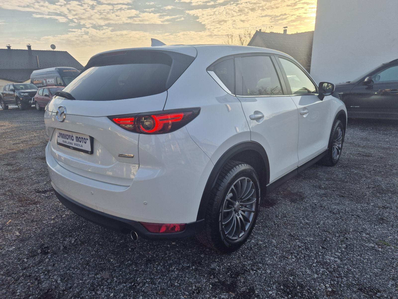 Mazda CX-5 2.2d *KAMERA*LED*NAVI*HEAD-UP*SERVIS*, fotografija 6