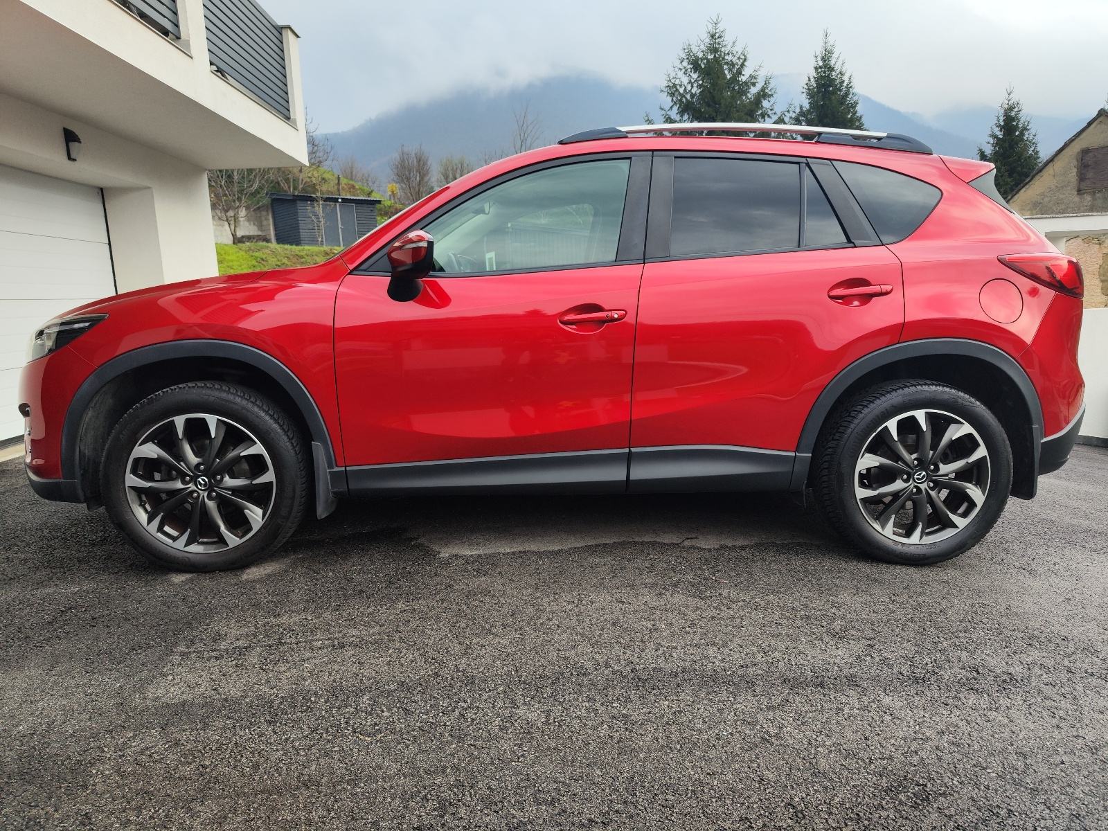 Mazda CX-5 CD175 AWD,automatik,Navi,Servis,19",Kamera, fotografija 4