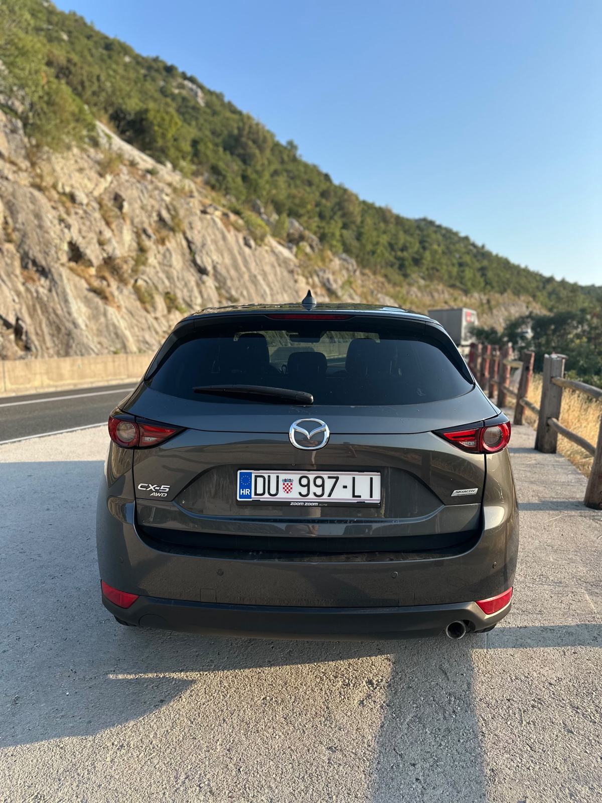 Mazda CX-5 2.2 CD184 AWD AT Takumi Plus / Šiber / Koža / 360 / HR auto, fotografija 5