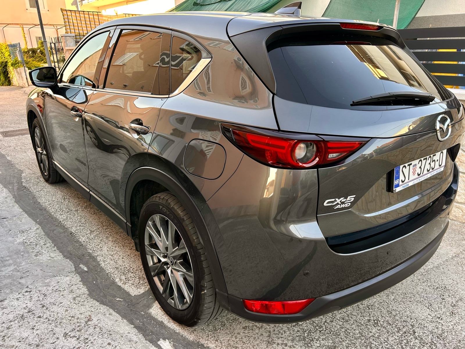 Mazda CX-5, 2.2 CD184, AWD Takumi Plus, iznimno očuvana!, fotografija 5