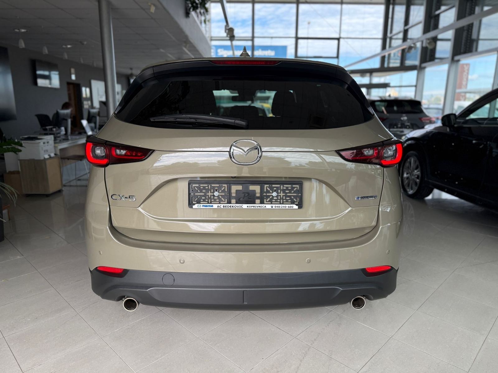 Mazda CX-5 G165 ADVENTAGE NAVI KAMERA SERVISNA JAMSTVO DO 03/2030, fotografija 6