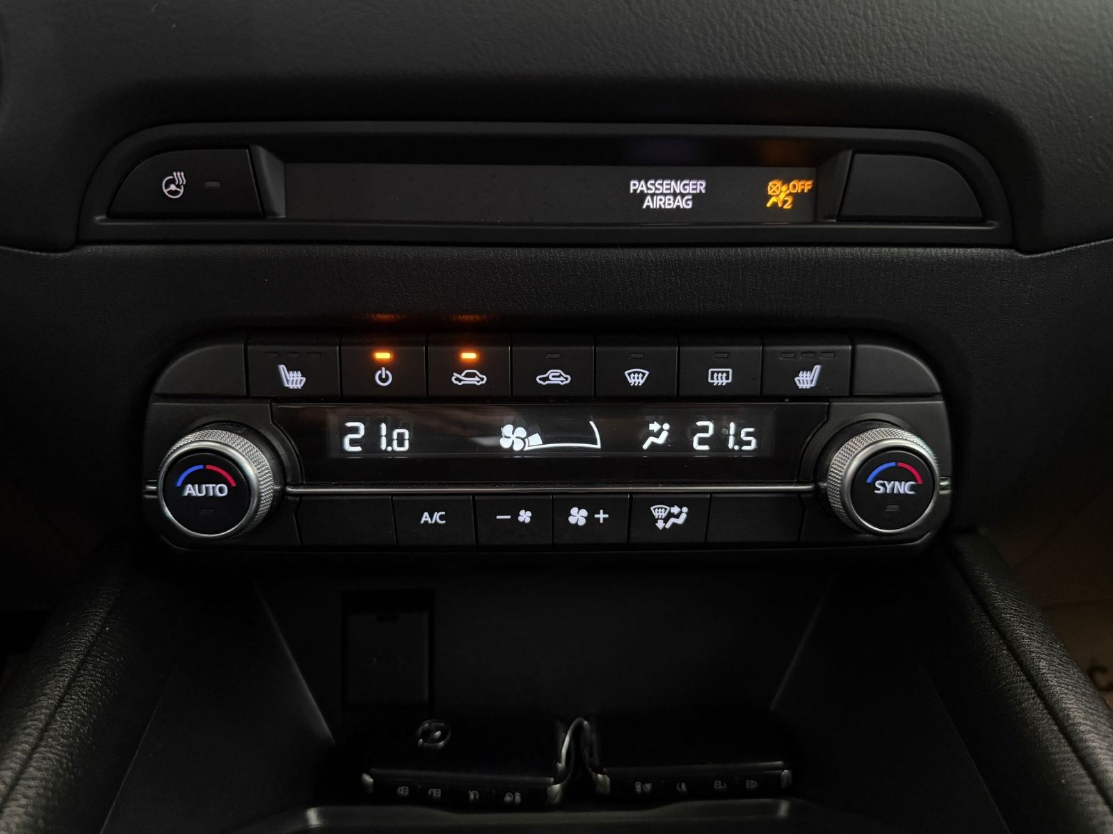 Mazda CX-5 G165 ADVENTAGE NAVI KAMERA SERVISNA JAMSTVO DO 03/2030, fotografija 17