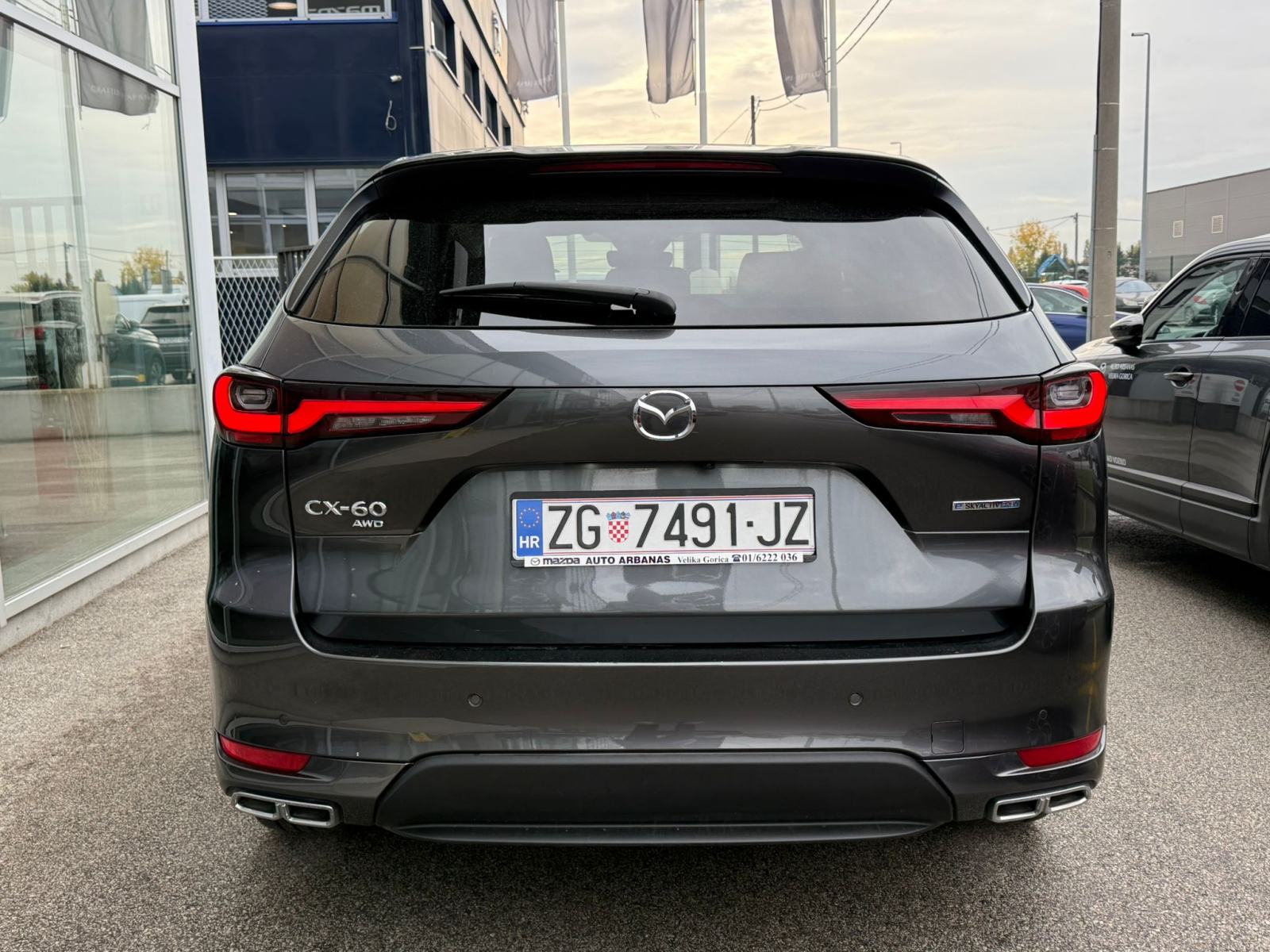 Mazda CX‑60 2.5L e‑SKYACT PHEV 327hp 8AT AWD TAKUMI CON DRI PAN, pogled izvana - slika 5