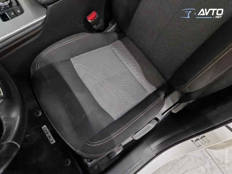 Mazda CX-60 3.3L E-SKYACTIV MHEV EXCLUSIVE LINE, KAMERA, LED, fotografija 11